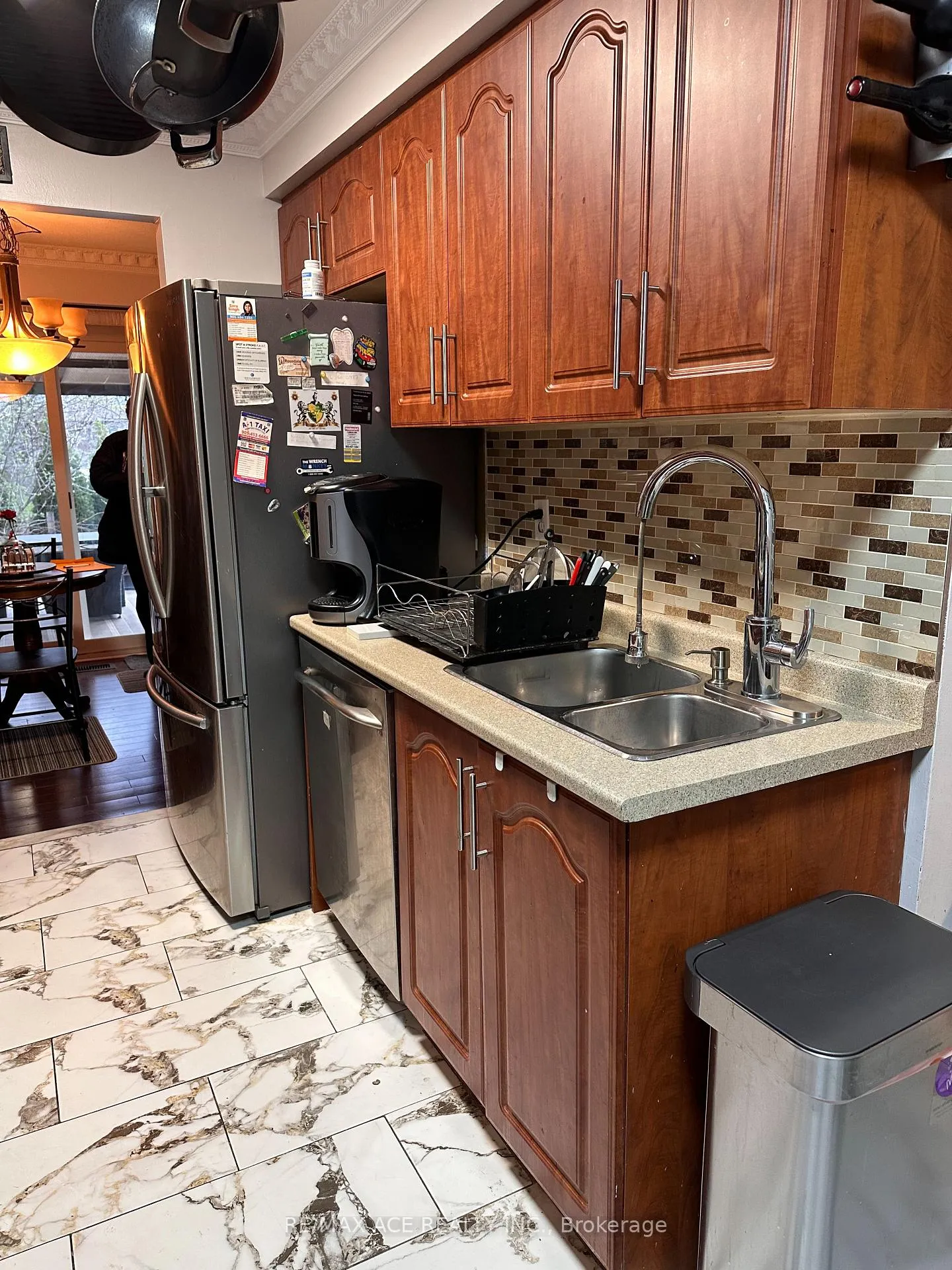 Photo 6 of 247 Royal Salisbury Way, Brampton, Madoc — HOMEH
