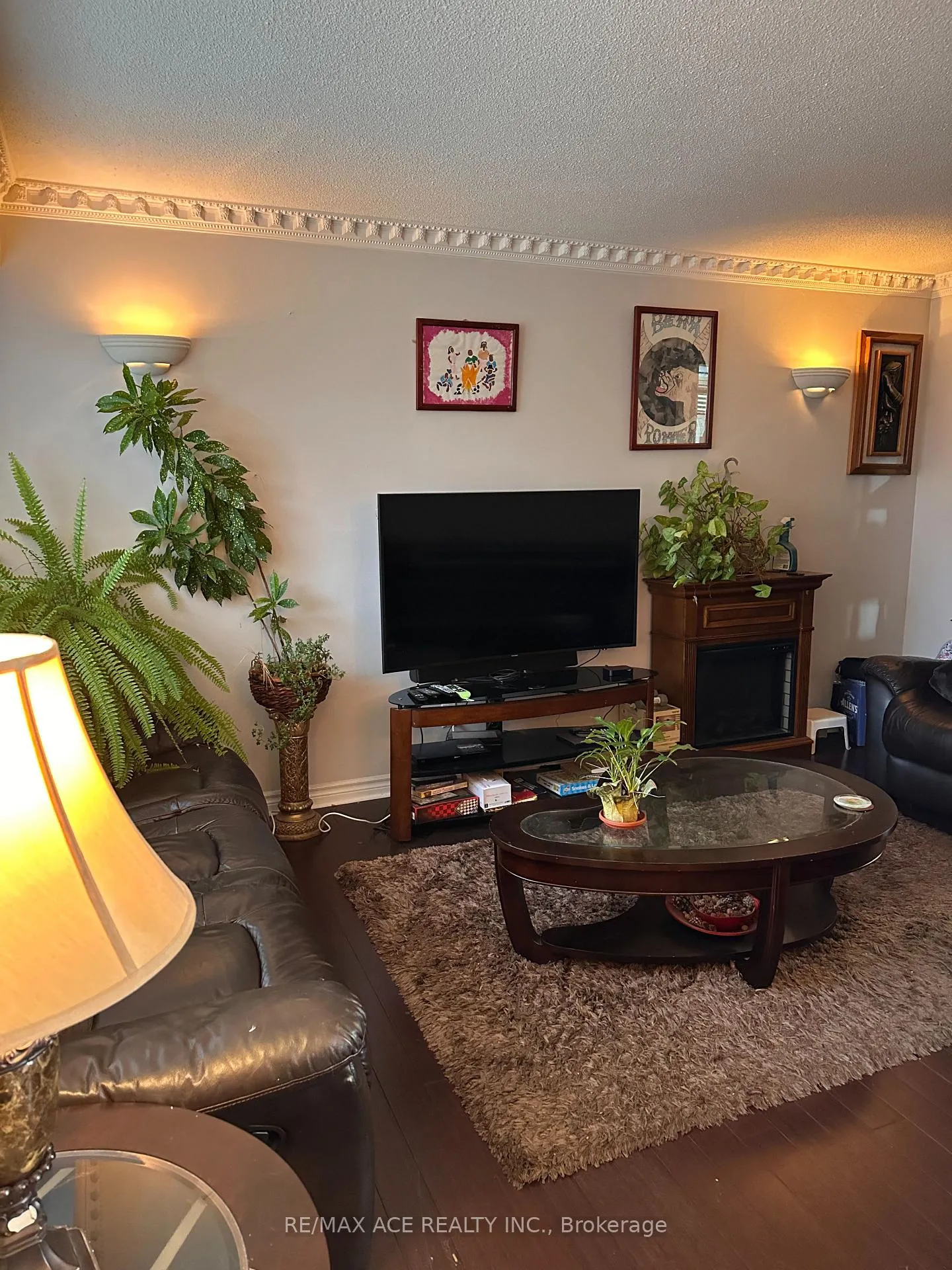 Photo 9 of 247 Royal Salisbury Way, Brampton, Madoc — HOMEH