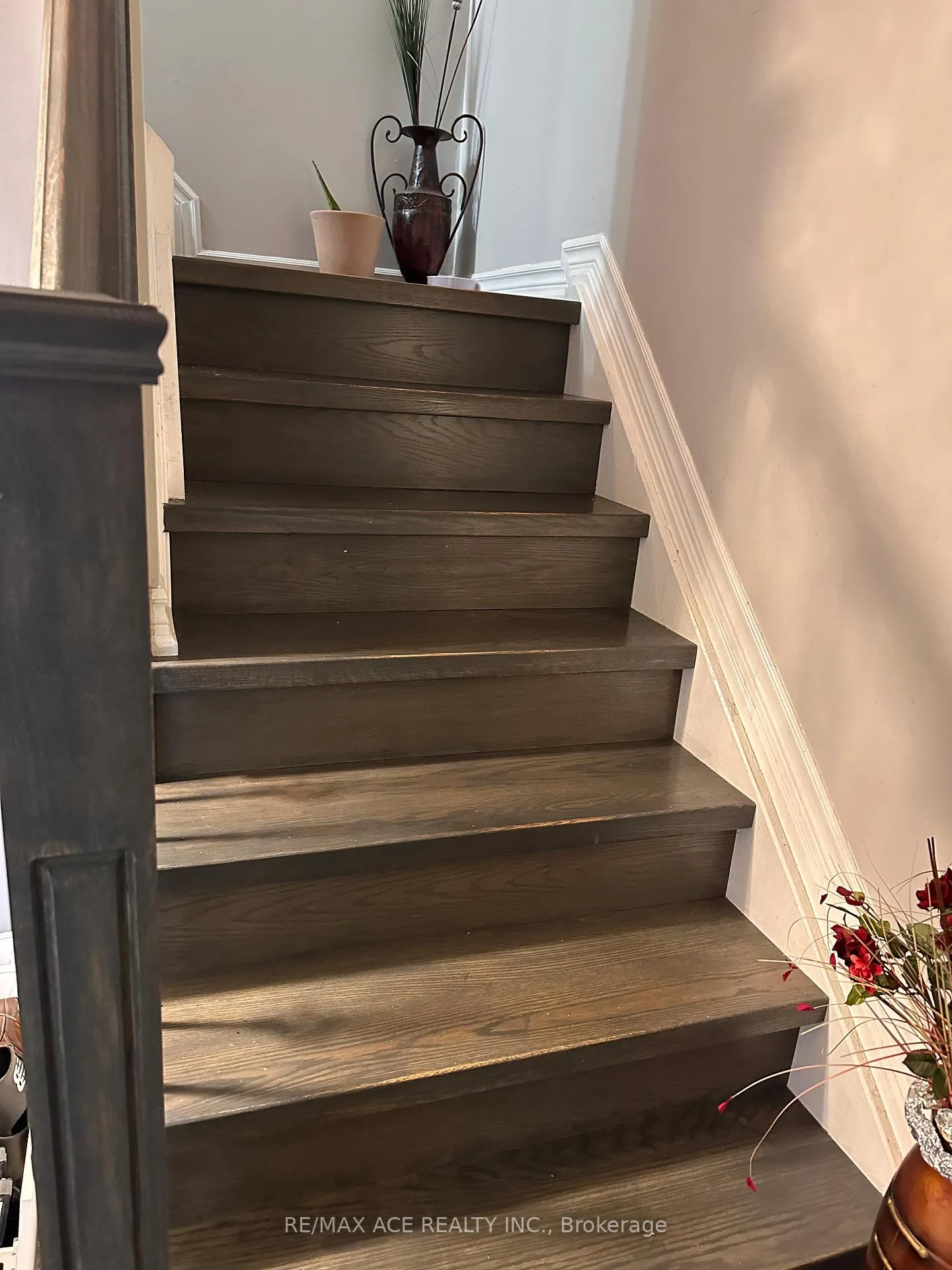 Photo 15 of 247 Royal Salisbury Way, Brampton, Madoc — HOMEH