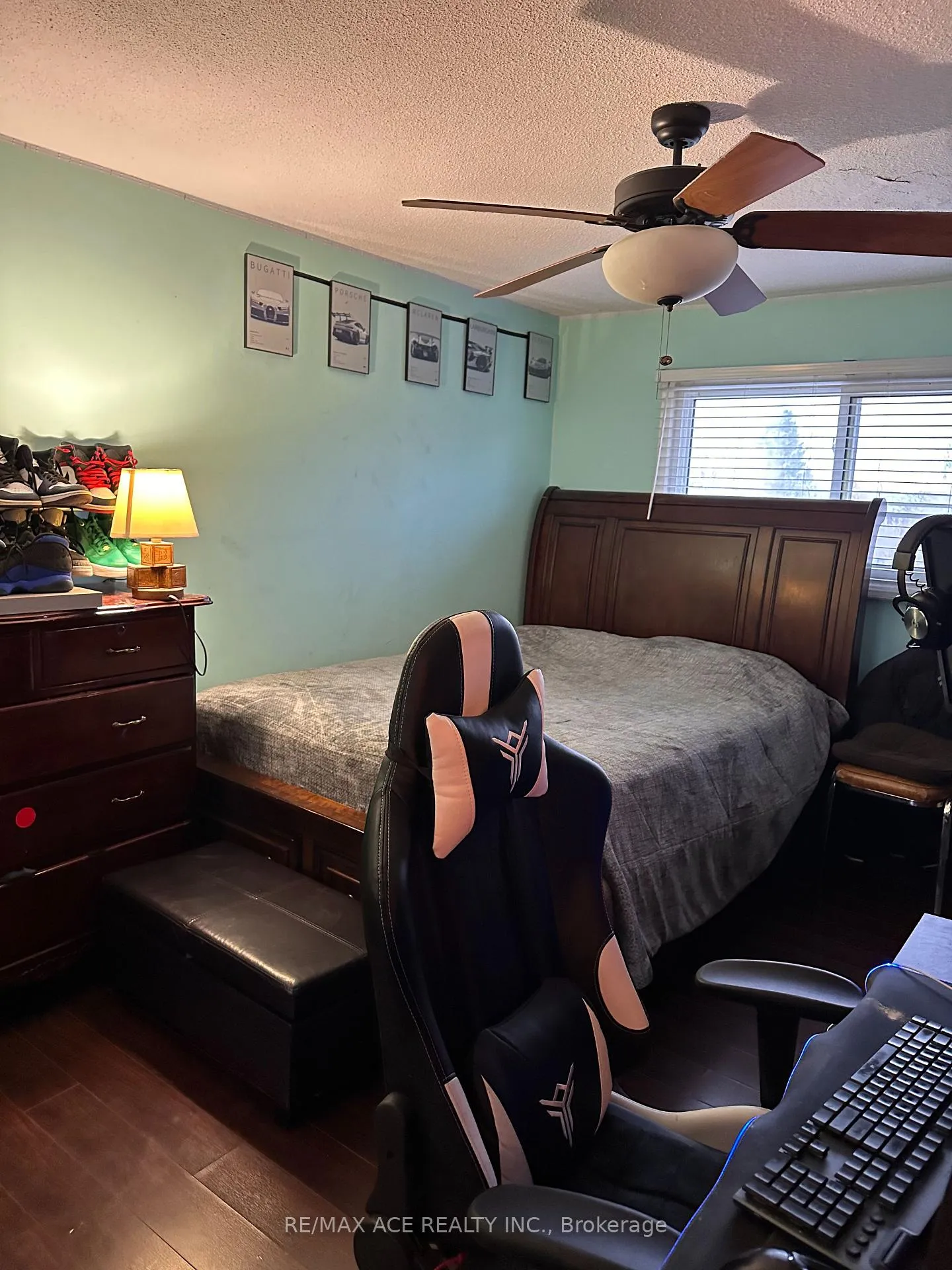 Photo 18 of 247 Royal Salisbury Way, Brampton, Madoc — HOMEH