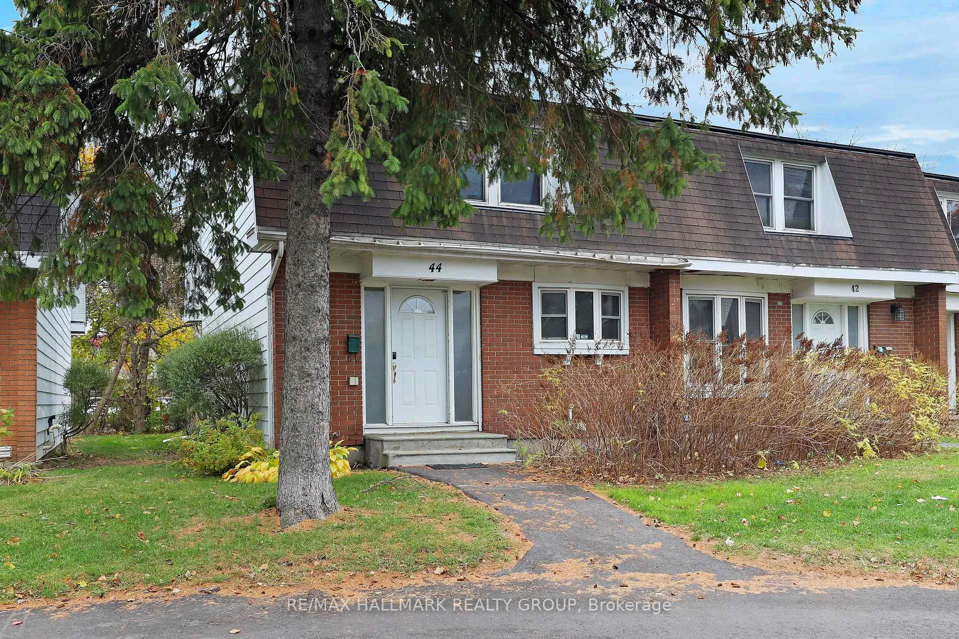 Photo 1 of Unit 44, 920 Dynes Road, Ottawa, Carleton Square — HOMEH