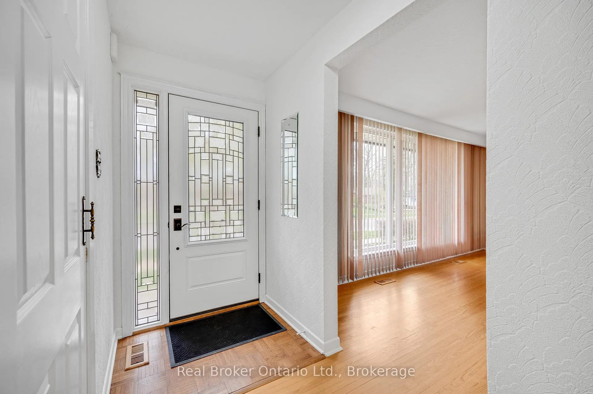 Photo 7 of 434 Hampton Heath Road, Burlington, Appleby — HOMEH