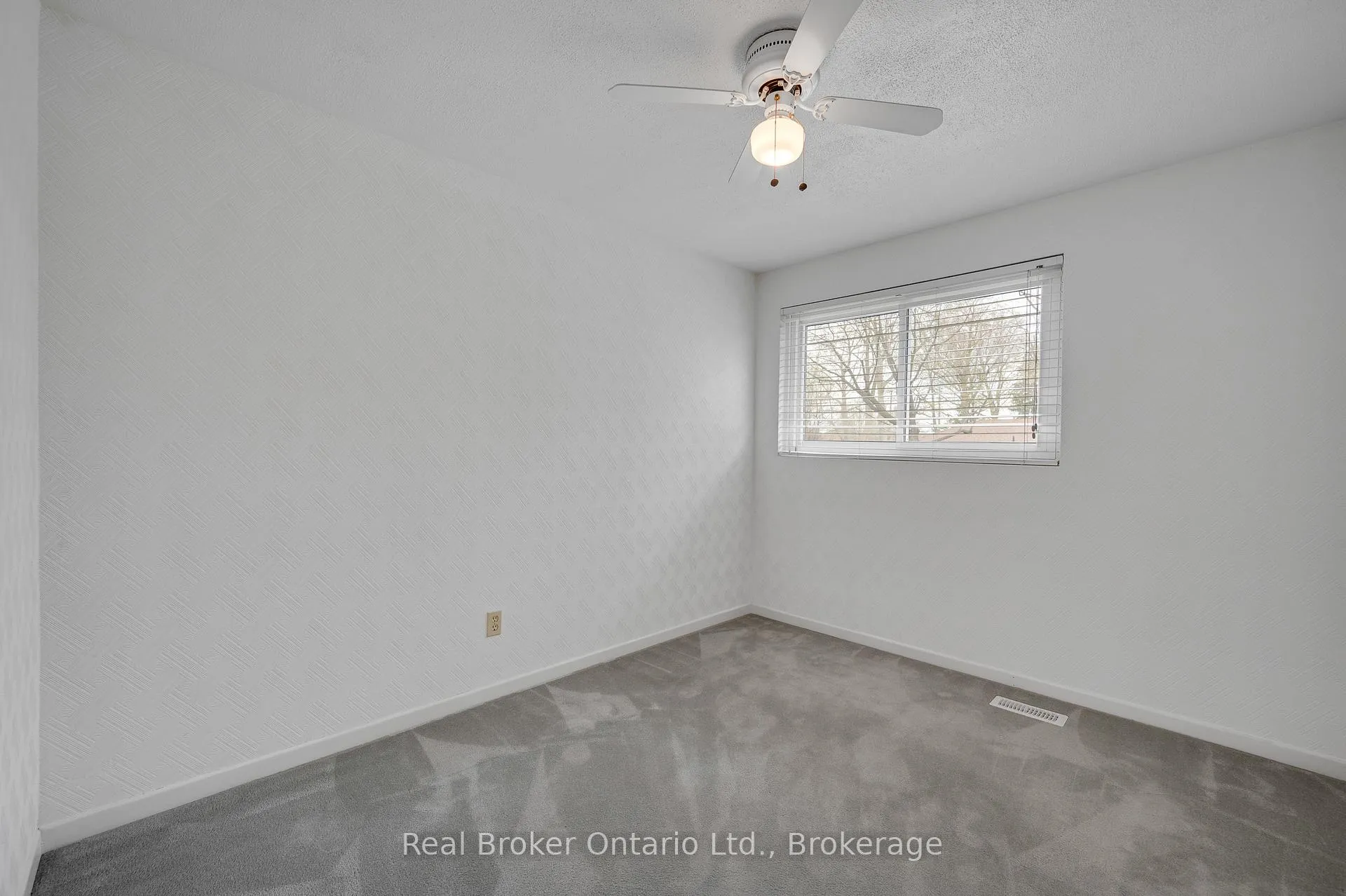 Photo 18 of 434 Hampton Heath Road, Burlington, Appleby — HOMEH