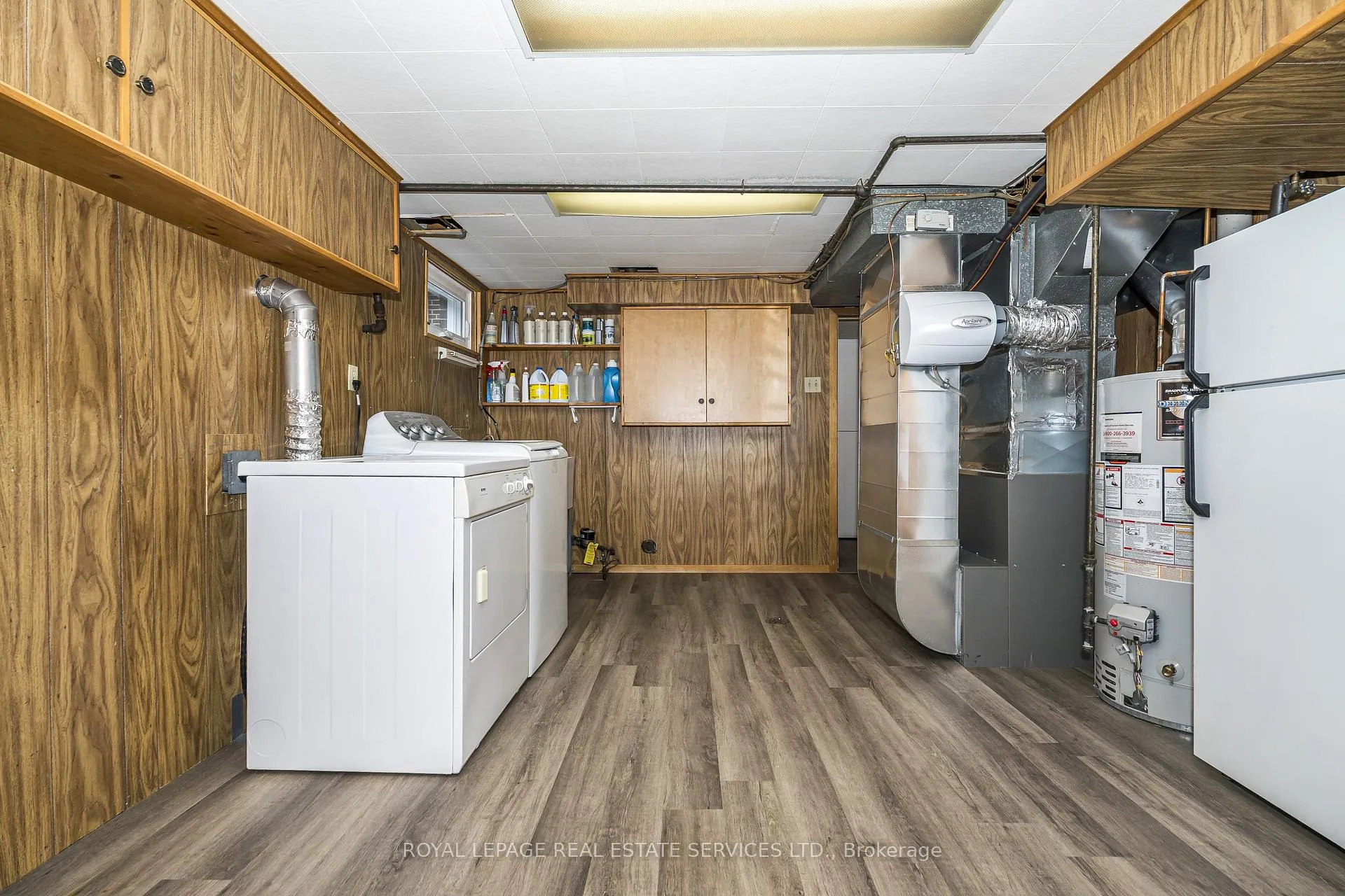 Photo 26 of 23 Birchleaf Crescent, Etobicoke, Willowridge-Martingrove-Richview — HOMEH