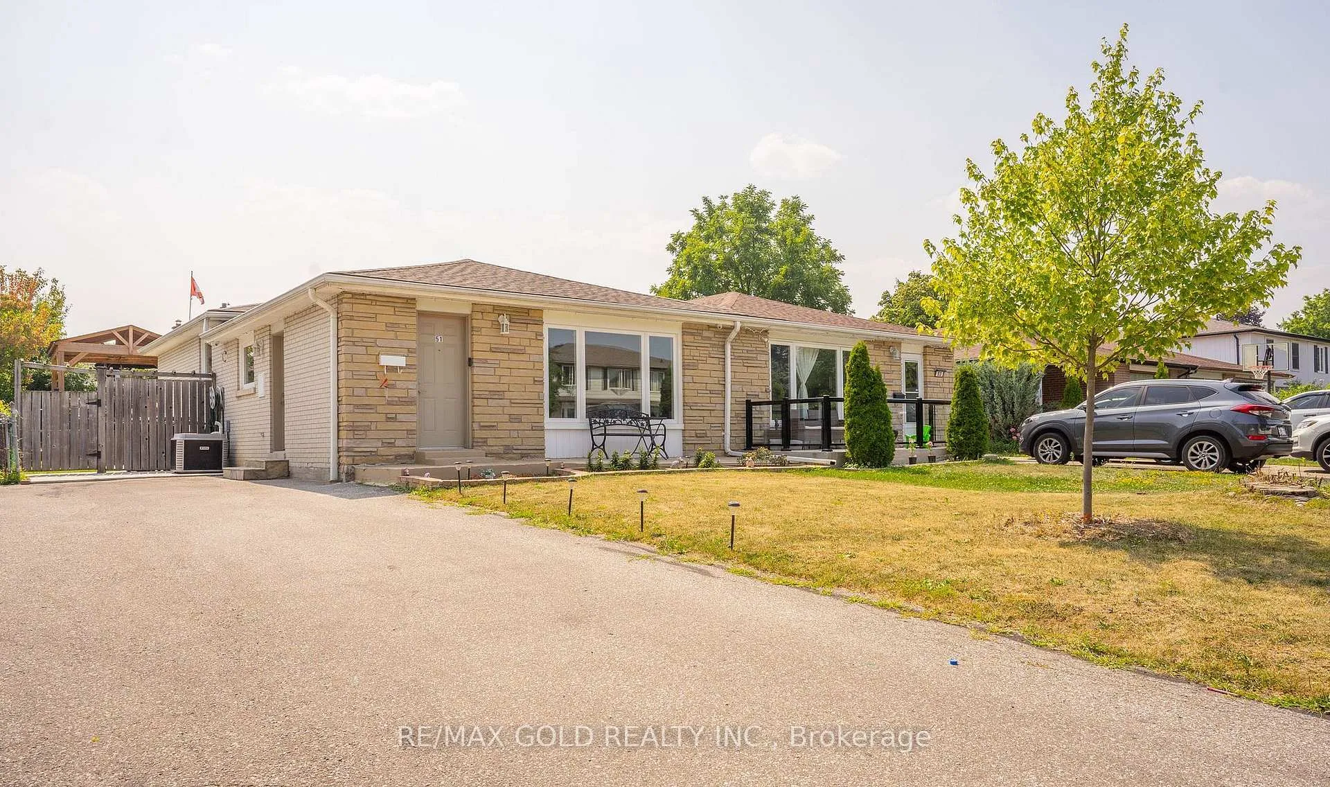 Photo 1 of 51 Davenport Crescent, Brampton, Southgate — HOMEH