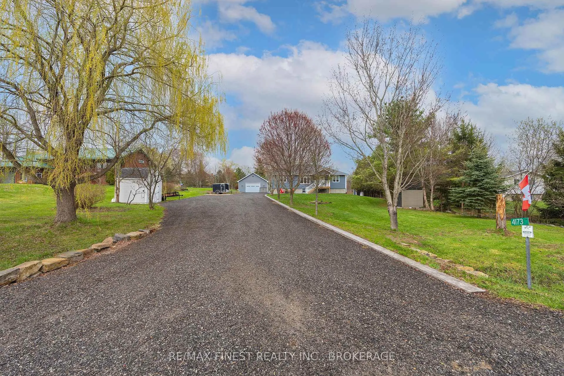 Photo 3 of 4173 Mangan Boulevard, Kingston, City North of 401 — HOMEH