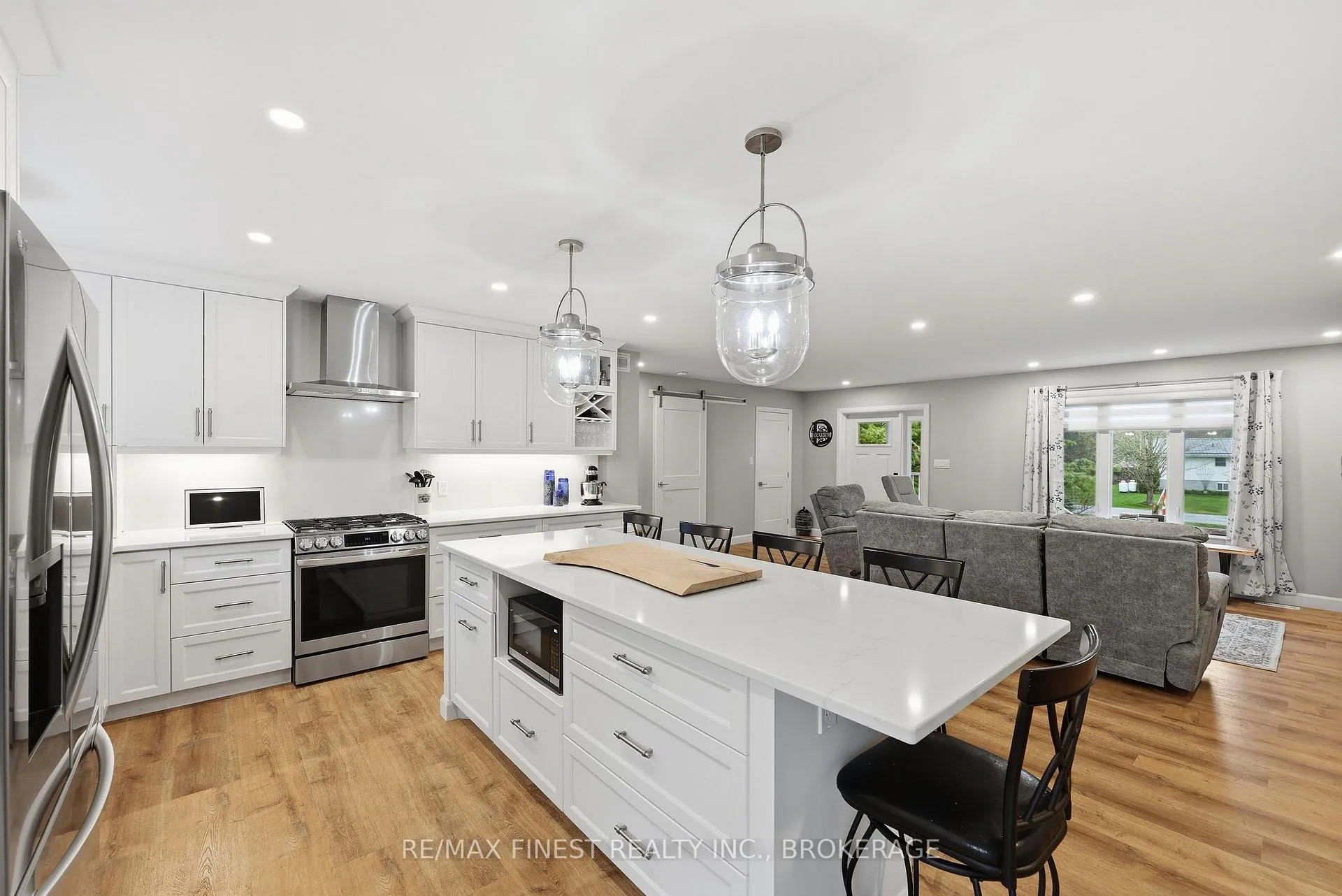Photo 14 of 4173 Mangan Boulevard, Kingston, City North of 401 — HOMEH