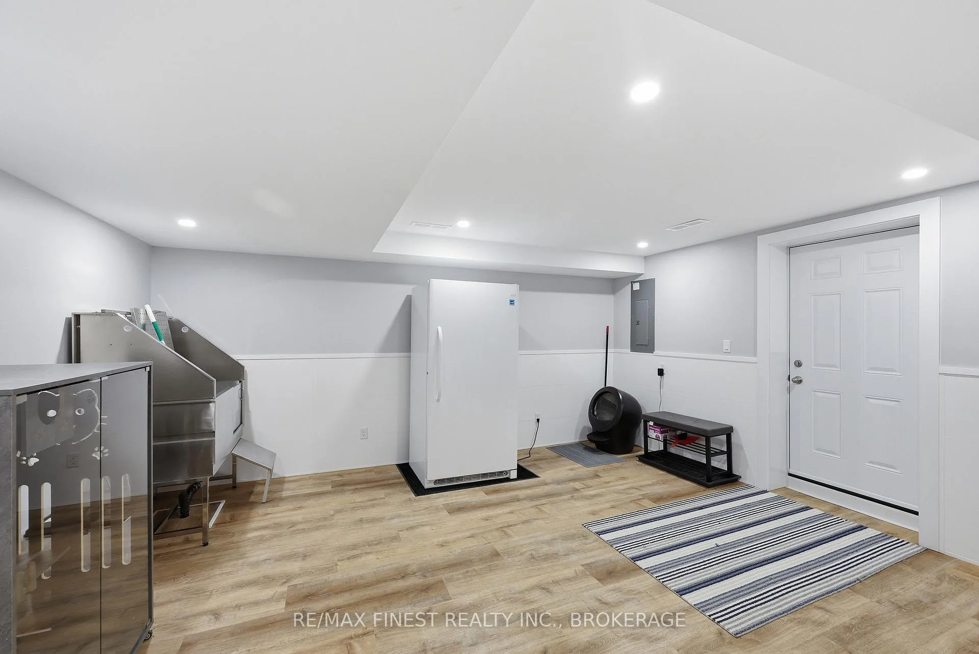 Photo 31 of 4173 Mangan Boulevard, Kingston, City North of 401 — HOMEH