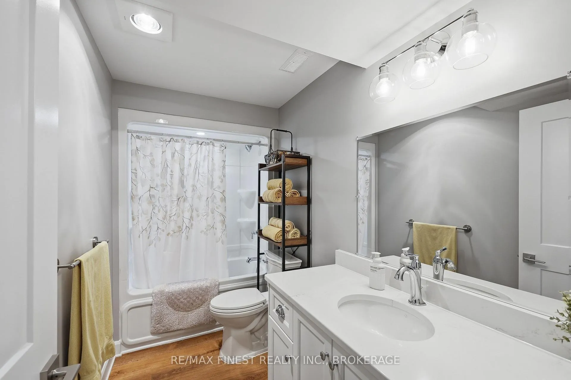 Photo 40 of 4173 Mangan Boulevard, Kingston, City North of 401 — HOMEH