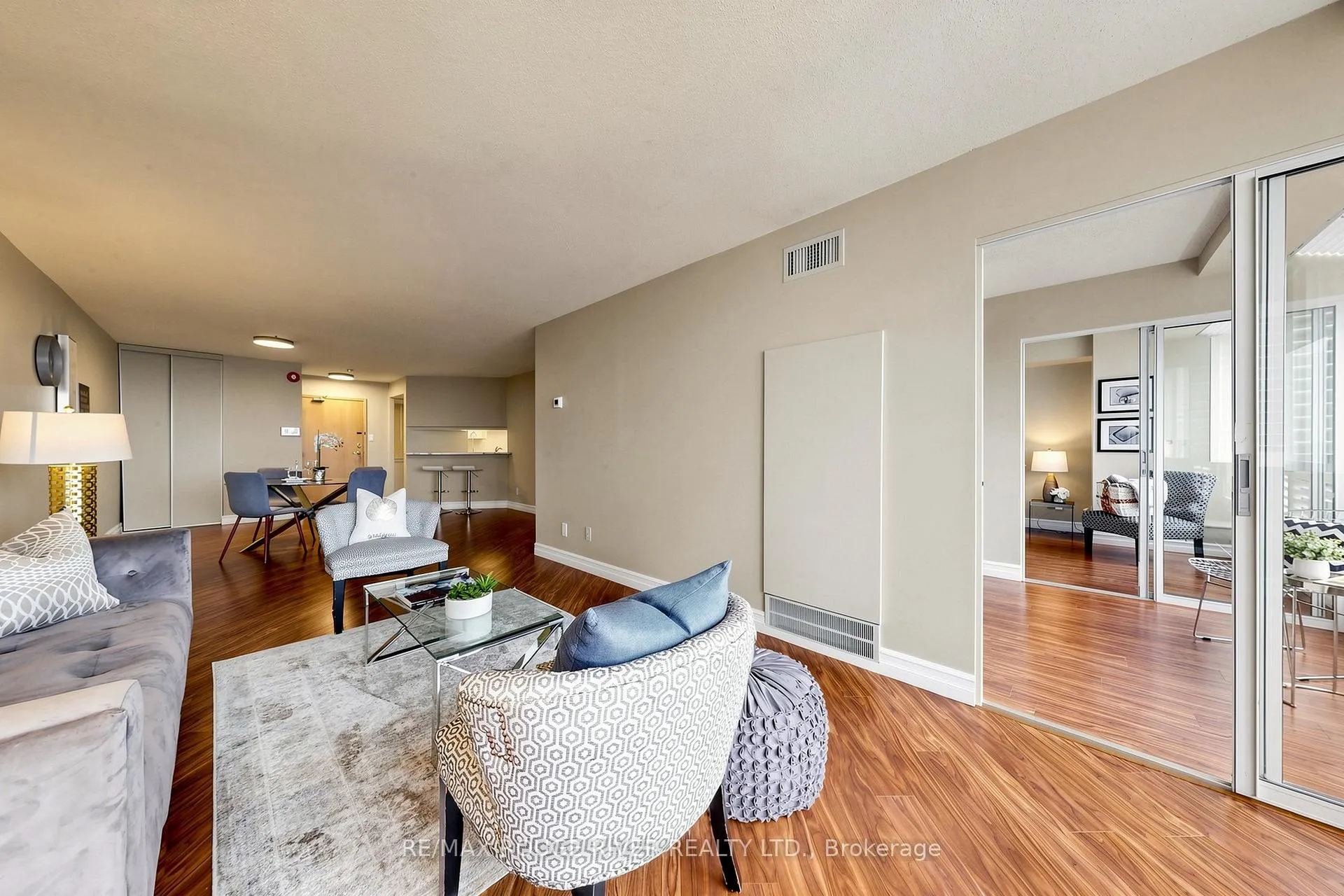 Photo 13 of Unit 605, 45 Cumberland Lane, Ajax, South West — HOMEH