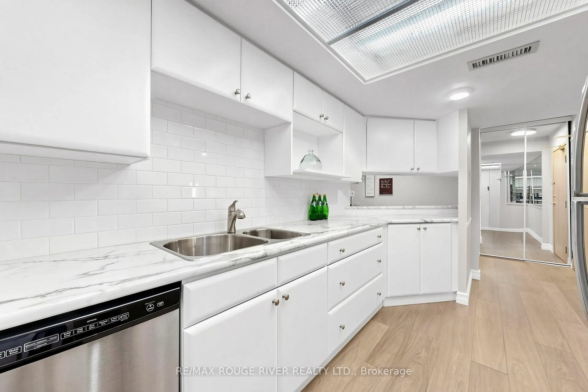 Photo 24 of Unit 605, 45 Cumberland Lane, Ajax, South West — HOMEH