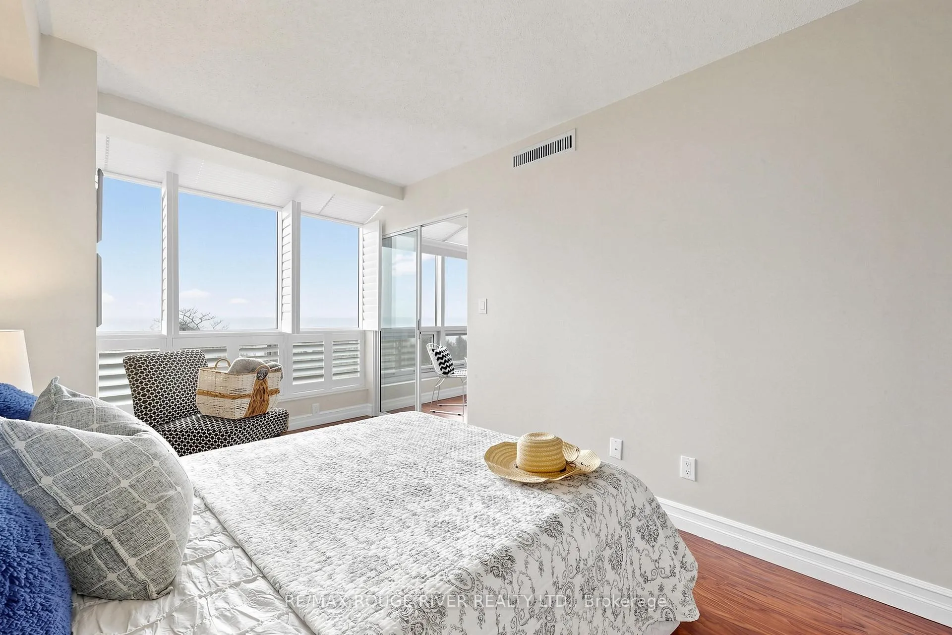 Photo 27 of Unit 605, 45 Cumberland Lane, Ajax, South West — HOMEH