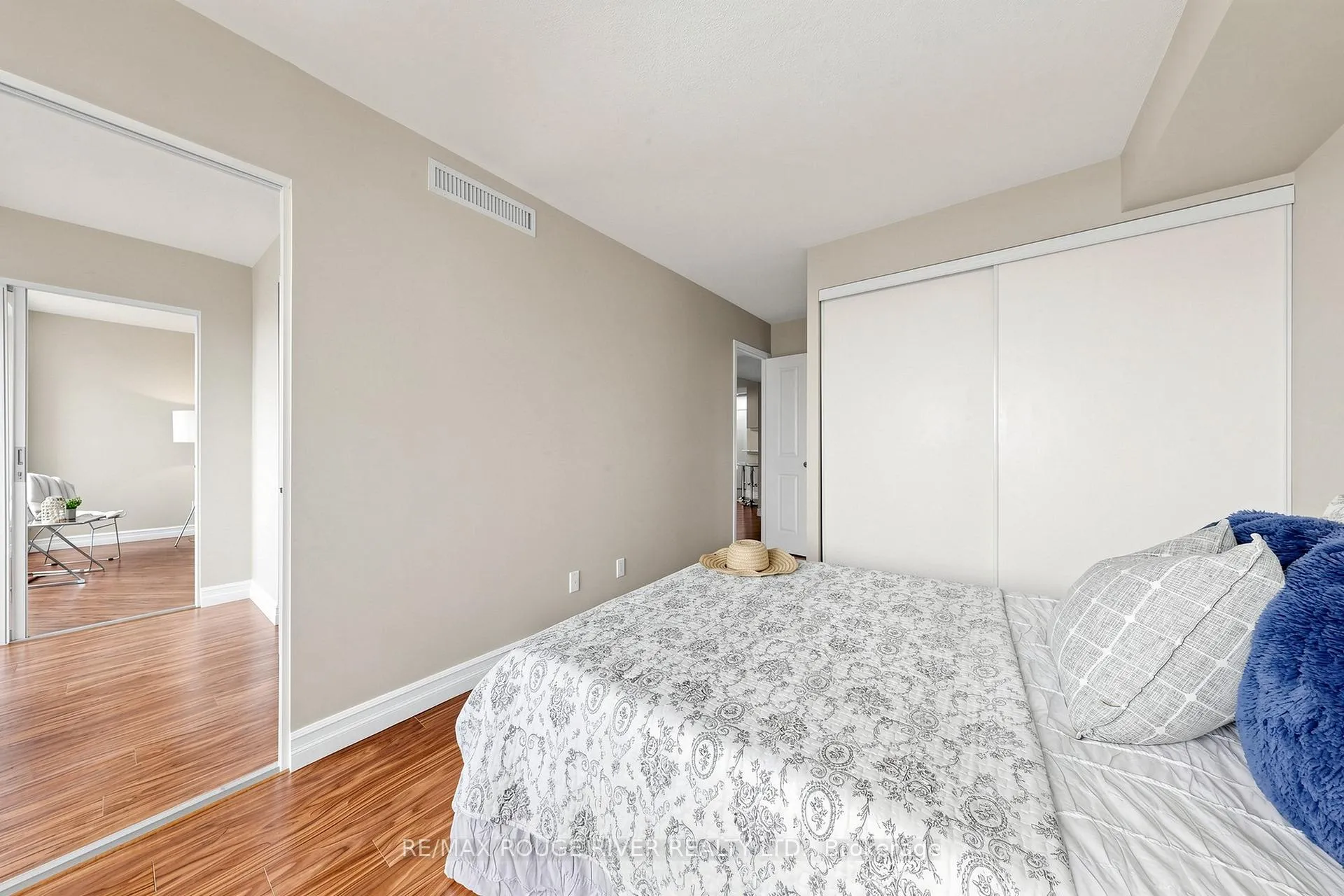 Photo 28 of Unit 605, 45 Cumberland Lane, Ajax, South West — HOMEH