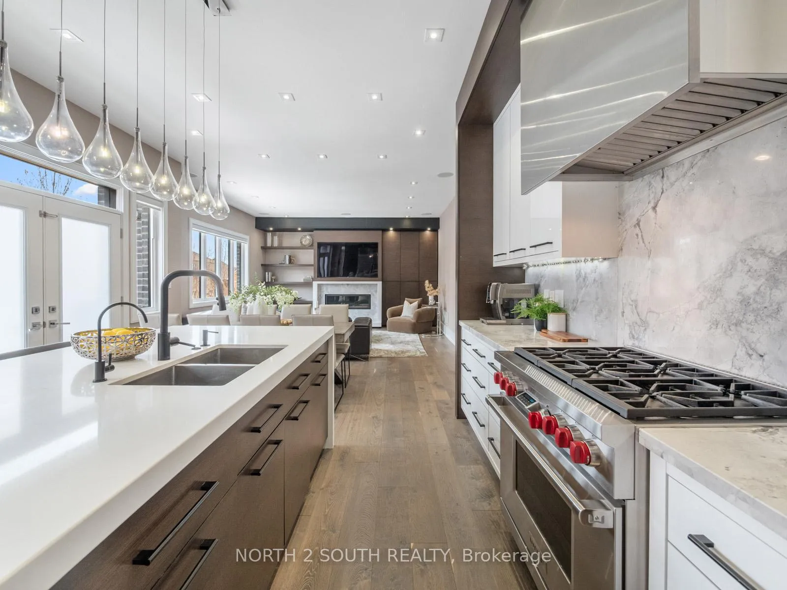 Photo 17 of 36 Kylemount Court, Vaughan, Patterson — HOMEH