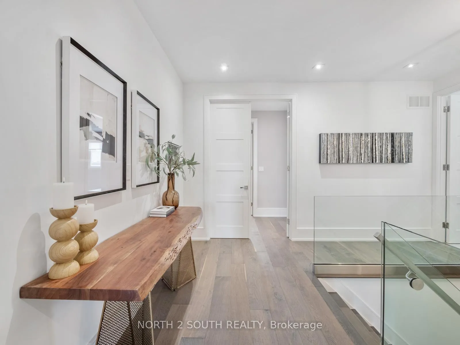 Photo 23 of 36 Kylemount Court, Vaughan, Patterson — HOMEH