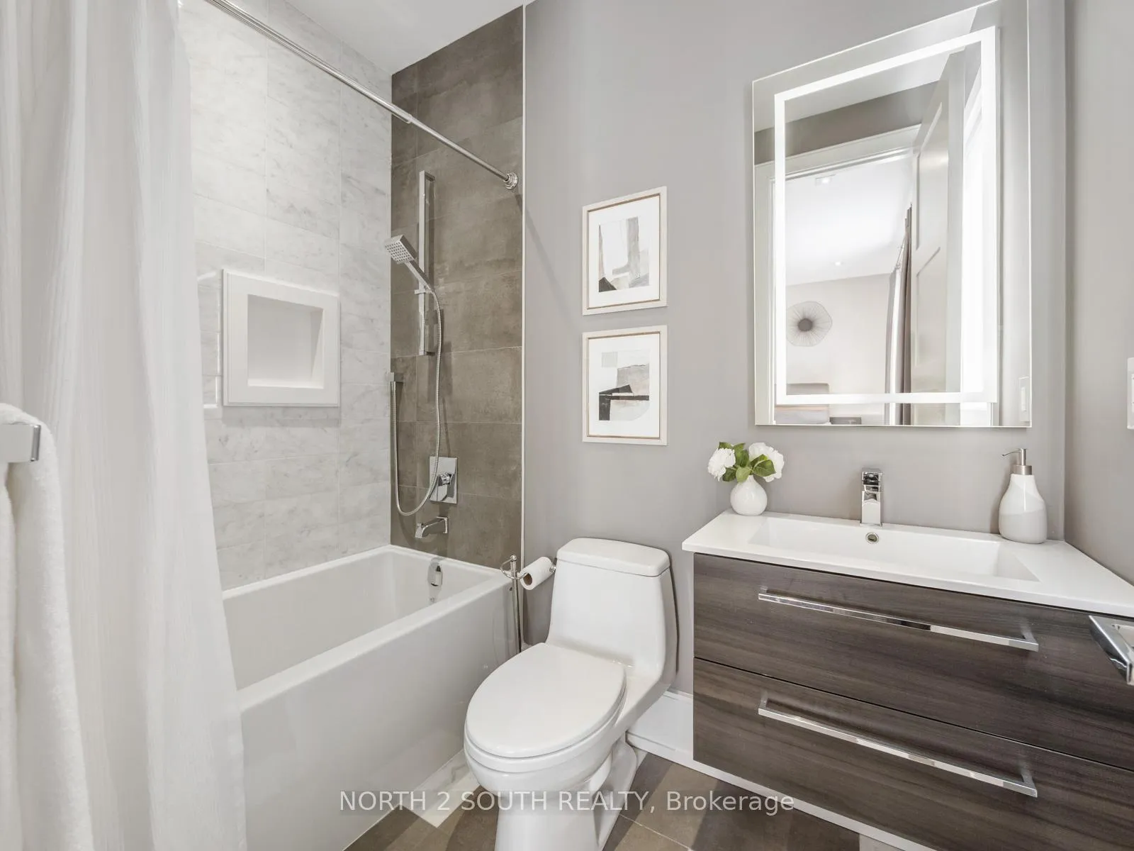 Photo 36 of 36 Kylemount Court, Vaughan, Patterson — HOMEH