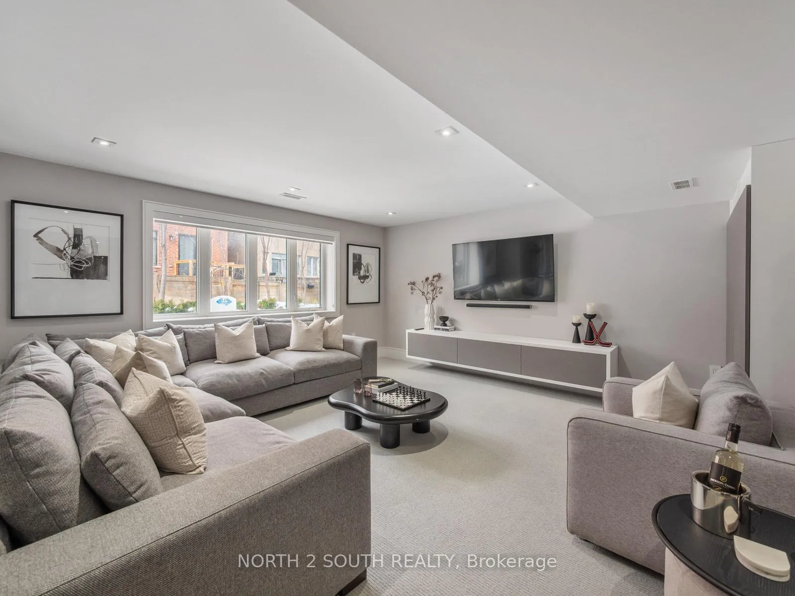 Photo 38 of 36 Kylemount Court, Vaughan, Patterson — HOMEH
