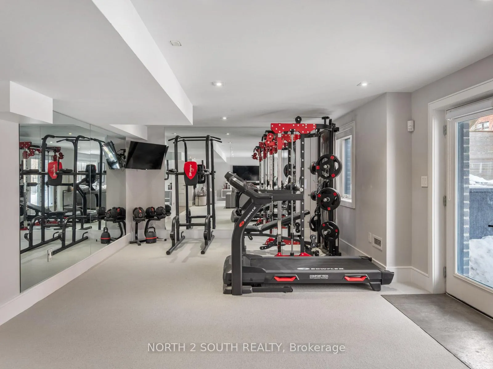 Photo 41 of 36 Kylemount Court, Vaughan, Patterson — HOMEH