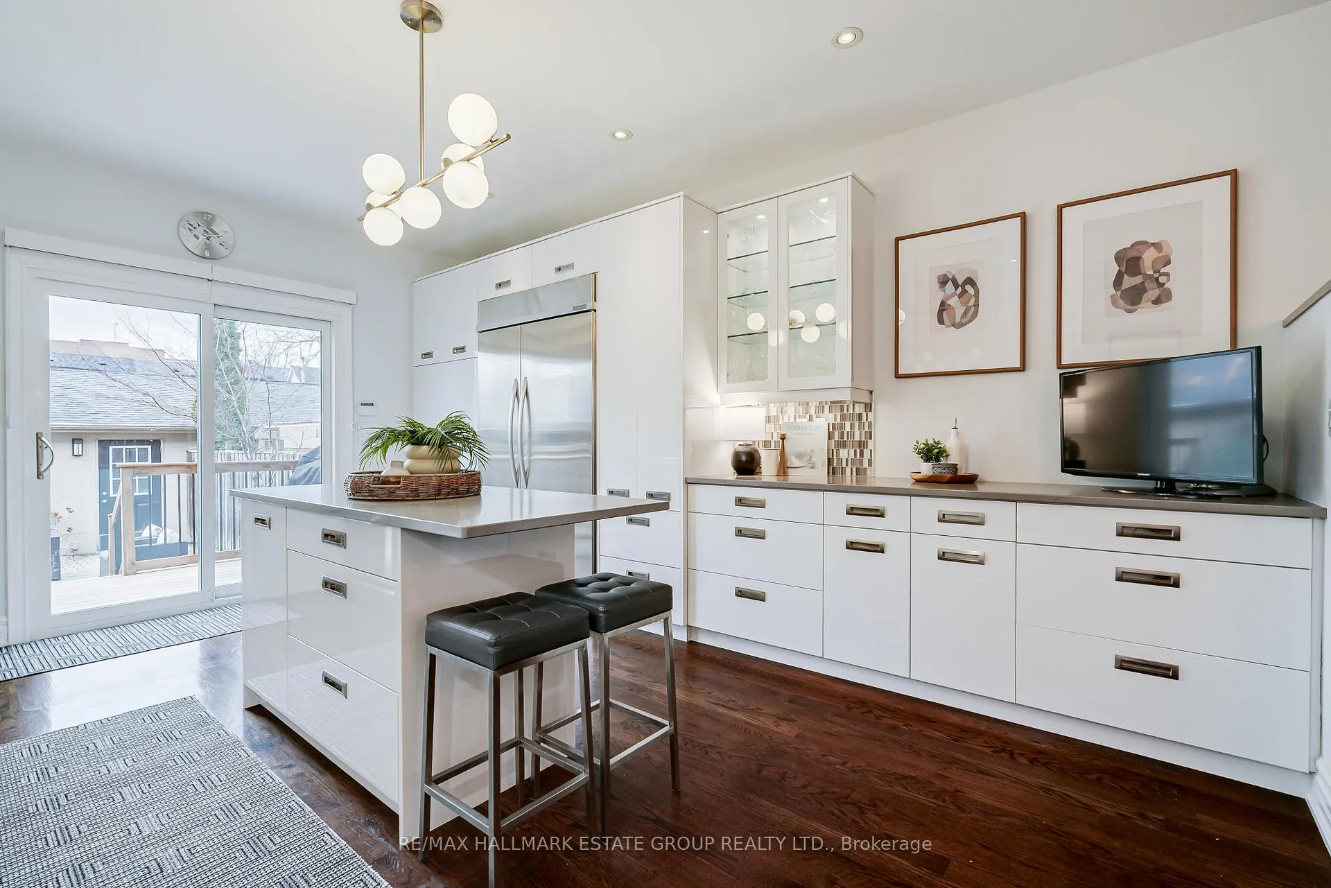 Photo 10 of 108 Pape Avenue, Toronto, South Riverdale — HOMEH
