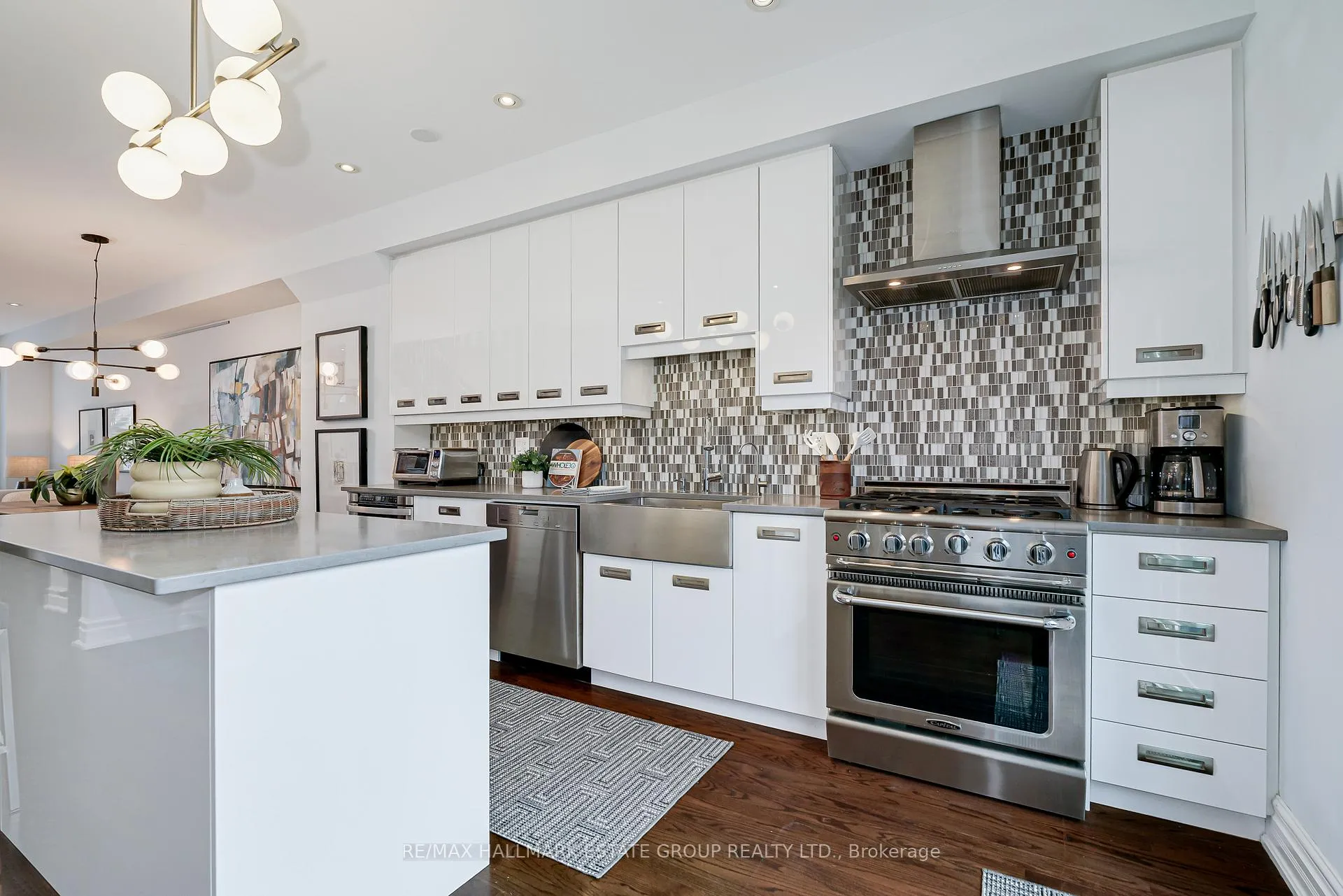 Photo 13 of 108 Pape Avenue, Toronto, South Riverdale — HOMEH
