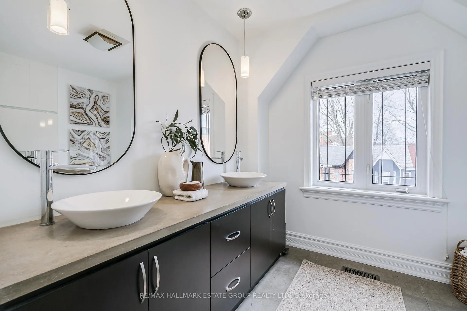 Photo 31 of 108 Pape Avenue, Toronto, South Riverdale — HOMEH
