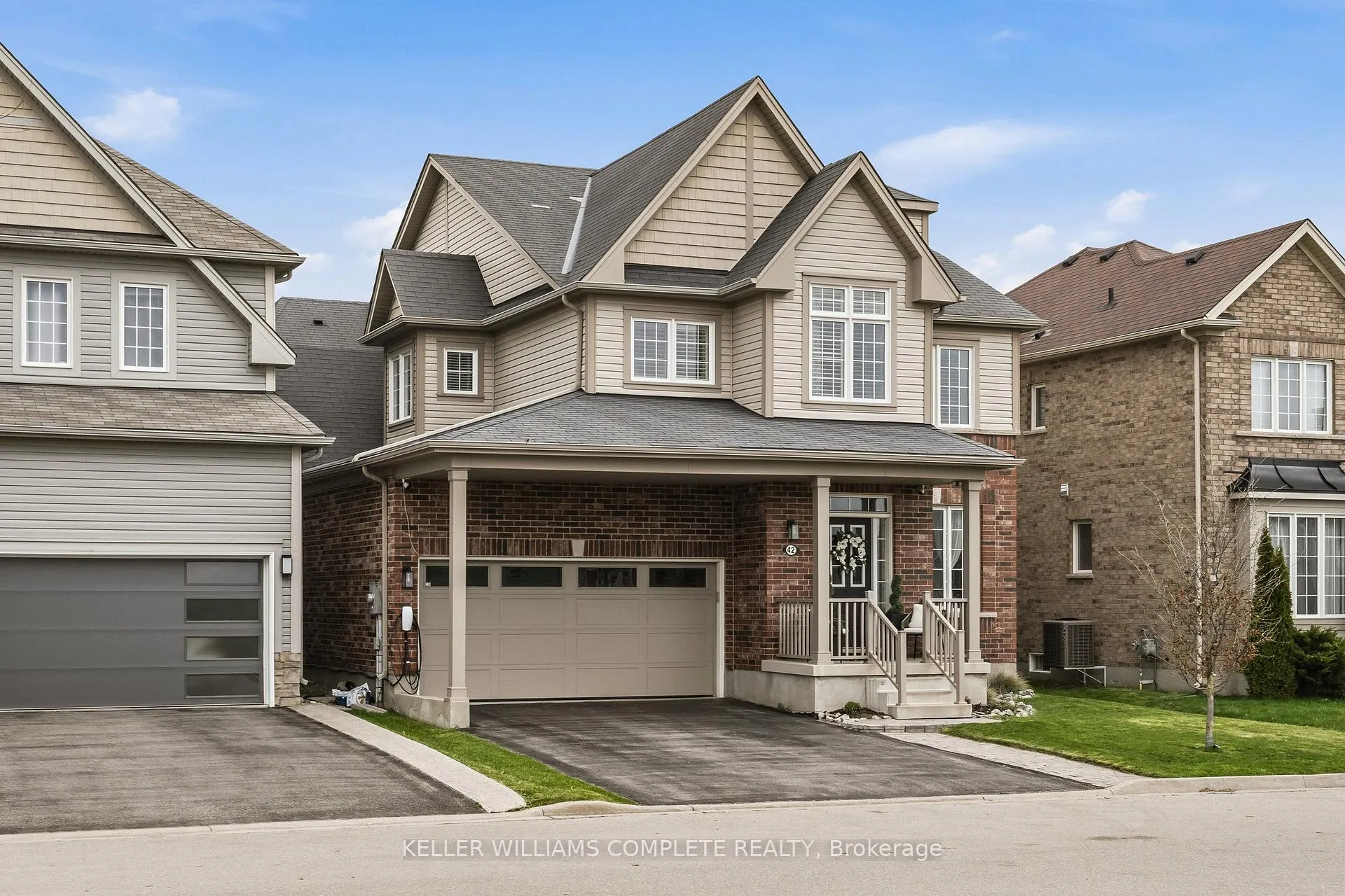 Photo 2 of 42 Yager Drive, Hamilton, Binbrook — HOMEH