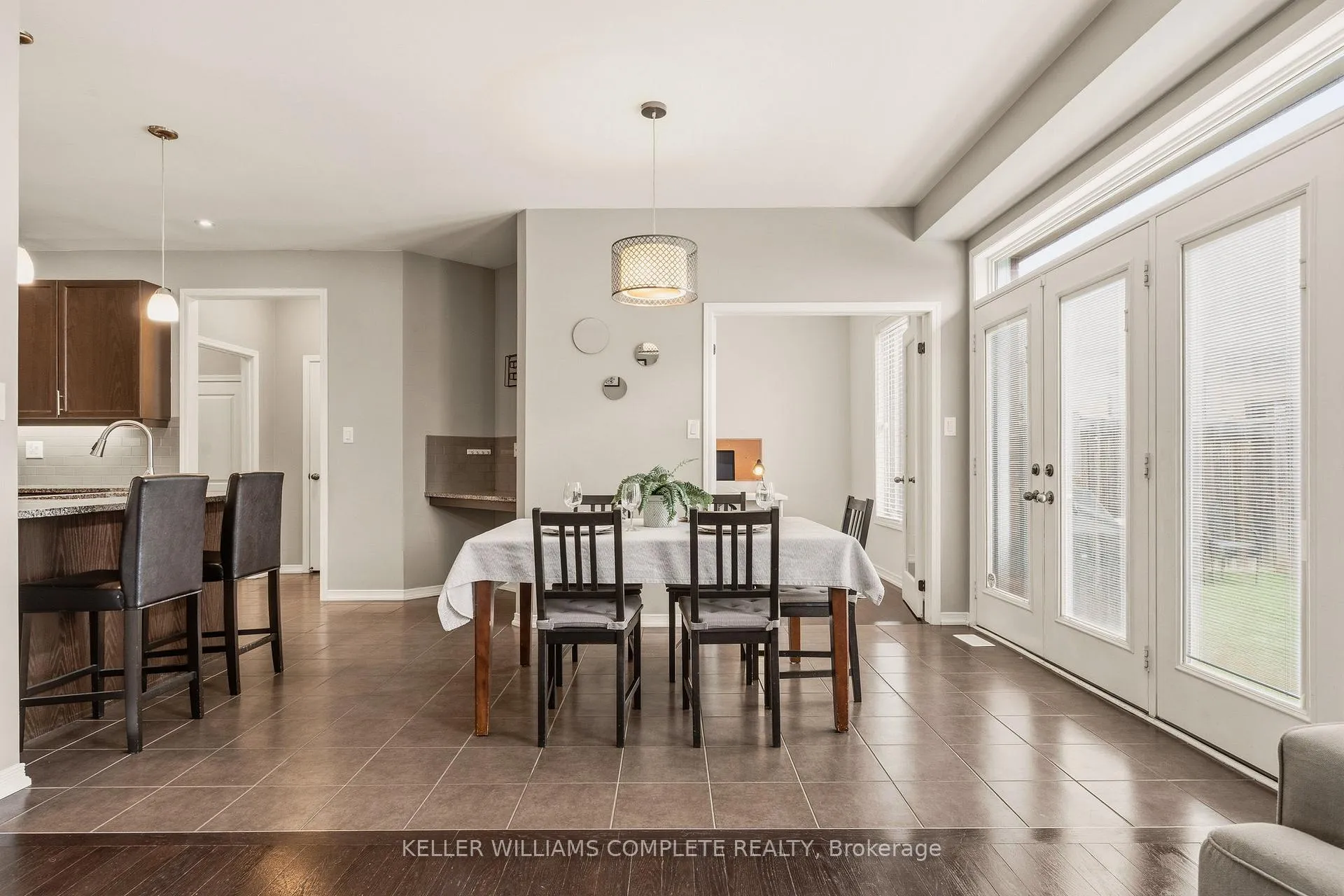 Photo 14 of 42 Yager Drive, Hamilton, Binbrook — HOMEH