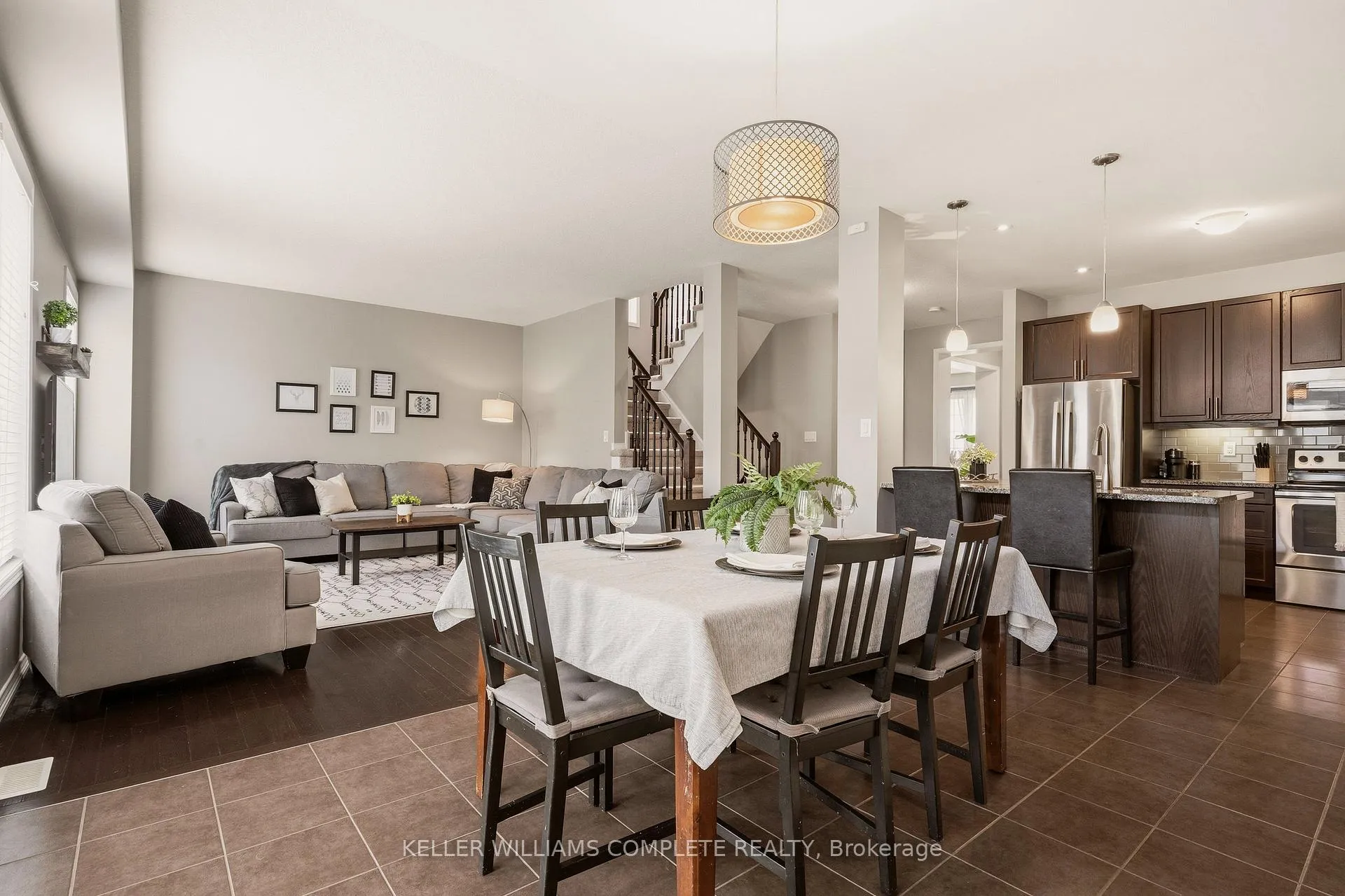 Photo 15 of 42 Yager Drive, Hamilton, Binbrook — HOMEH