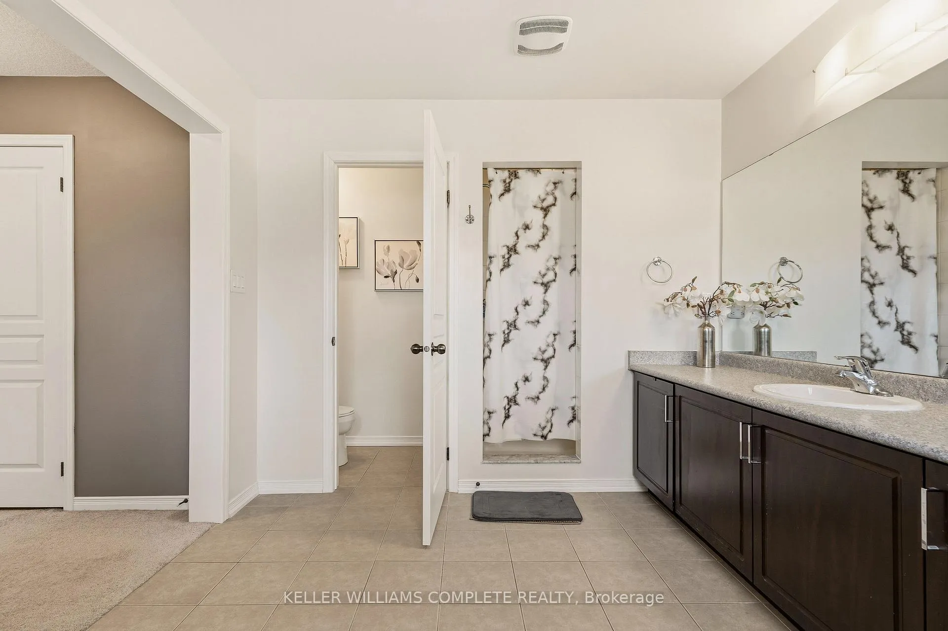 Photo 26 of 42 Yager Drive, Hamilton, Binbrook — HOMEH
