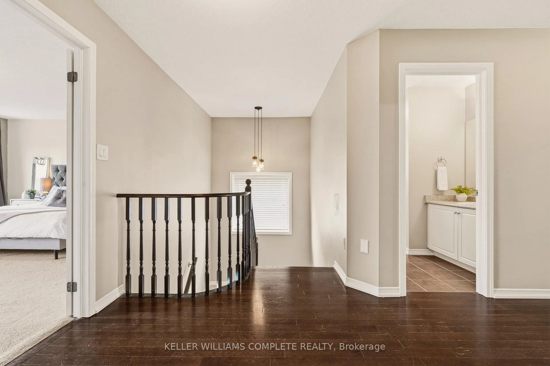 Photo 34 of 42 Yager Drive, Hamilton, Binbrook — HOMEH