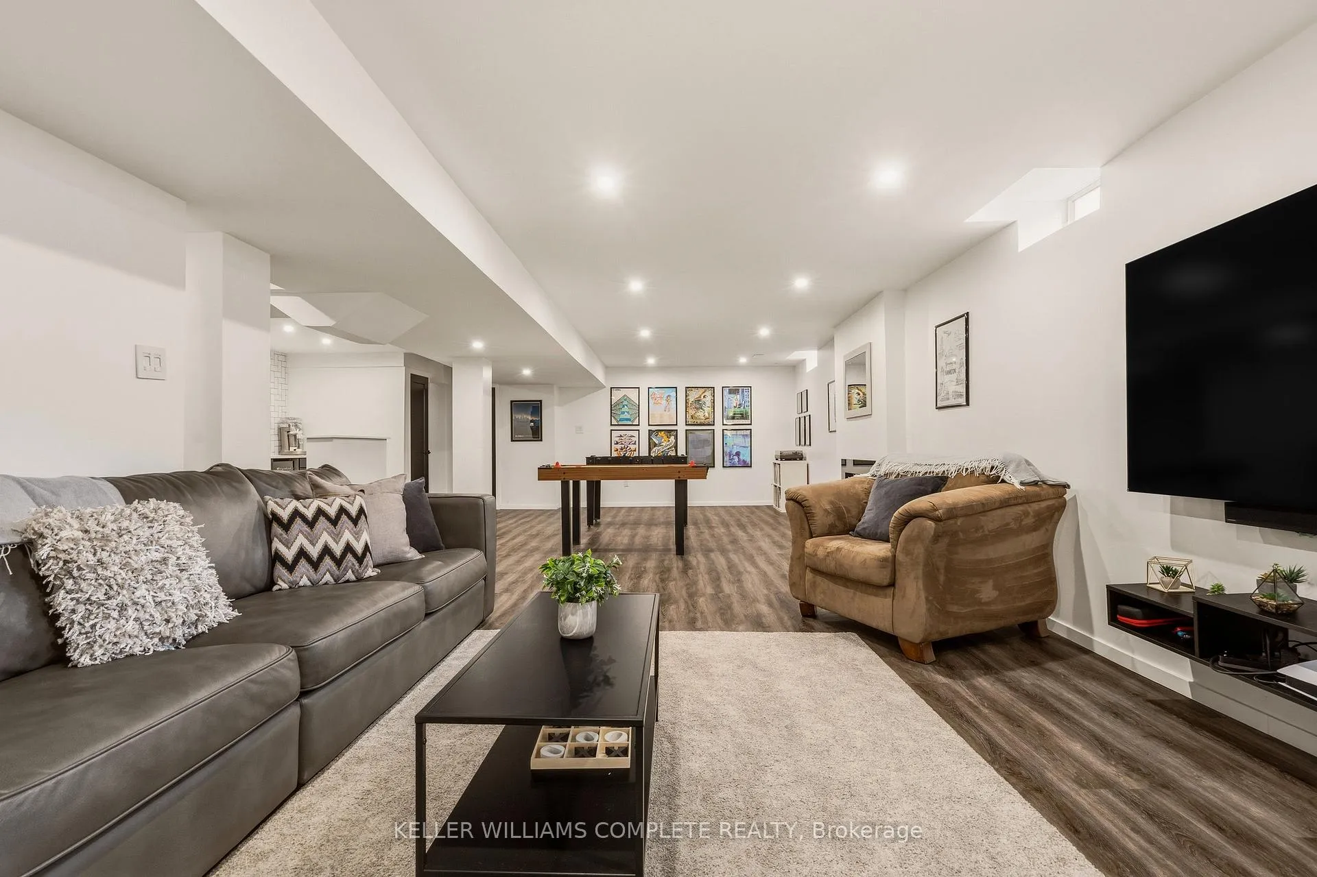 Photo 38 of 42 Yager Drive, Hamilton, Binbrook — HOMEH