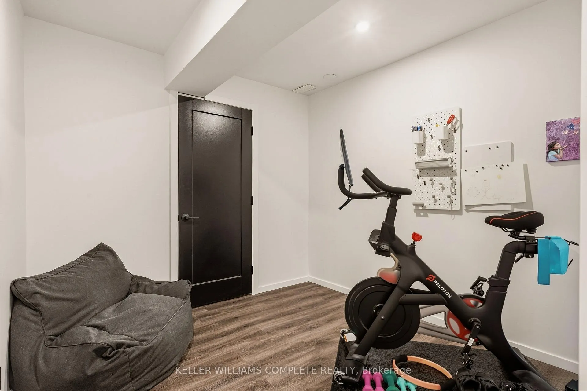 Photo 41 of 42 Yager Drive, Hamilton, Binbrook — HOMEH