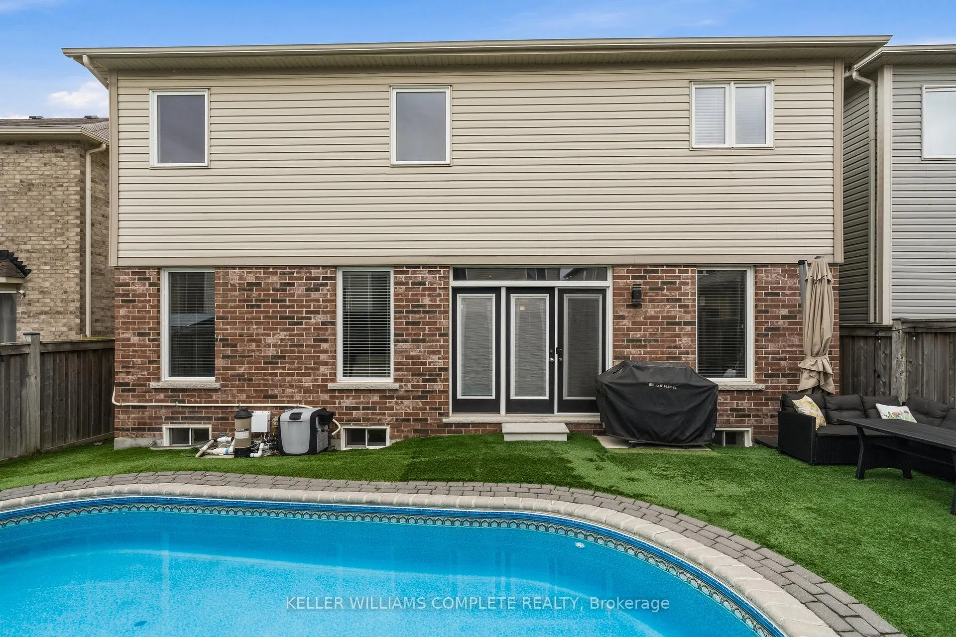 Photo 44 of 42 Yager Drive, Hamilton, Binbrook — HOMEH