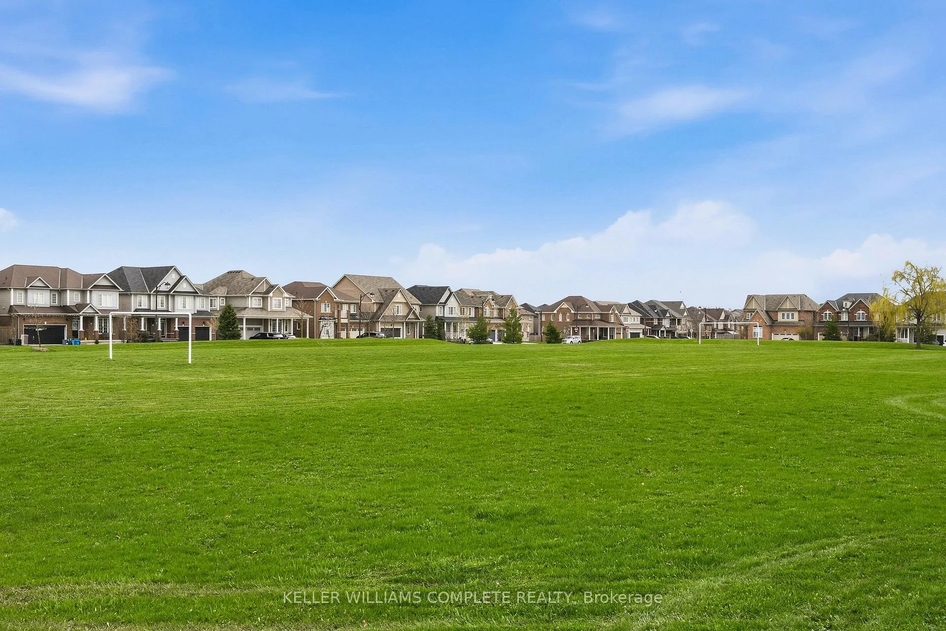 Photo 46 of 42 Yager Drive, Hamilton, Binbrook — HOMEH