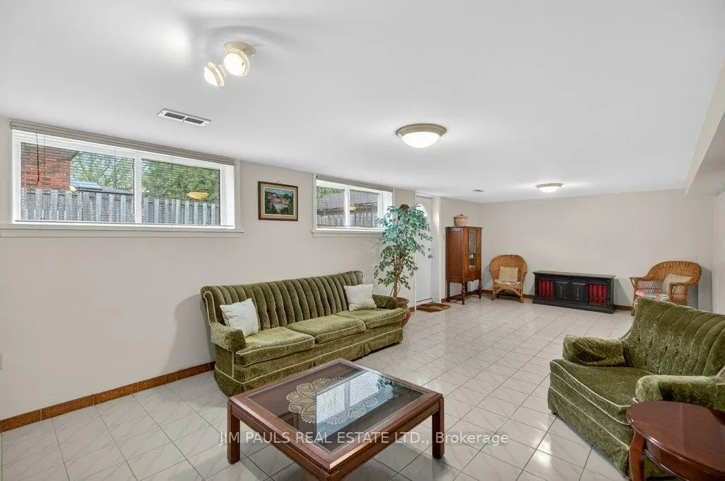 Photo 32 of 190 Deschene Avenue, Hamilton, Greeningdon — HOMEH