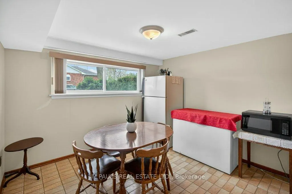 Photo 35 of 190 Deschene Avenue, Hamilton, Greeningdon — HOMEH