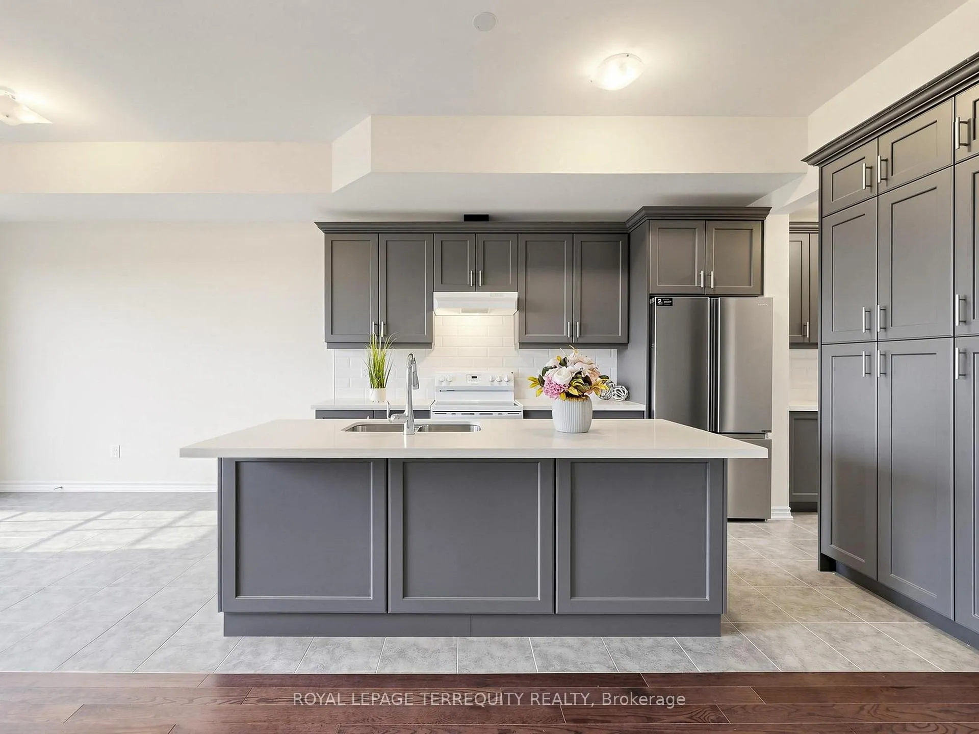 Photo 2 of 293 Swan Park Road, Markham, Greensborough — HOMEH