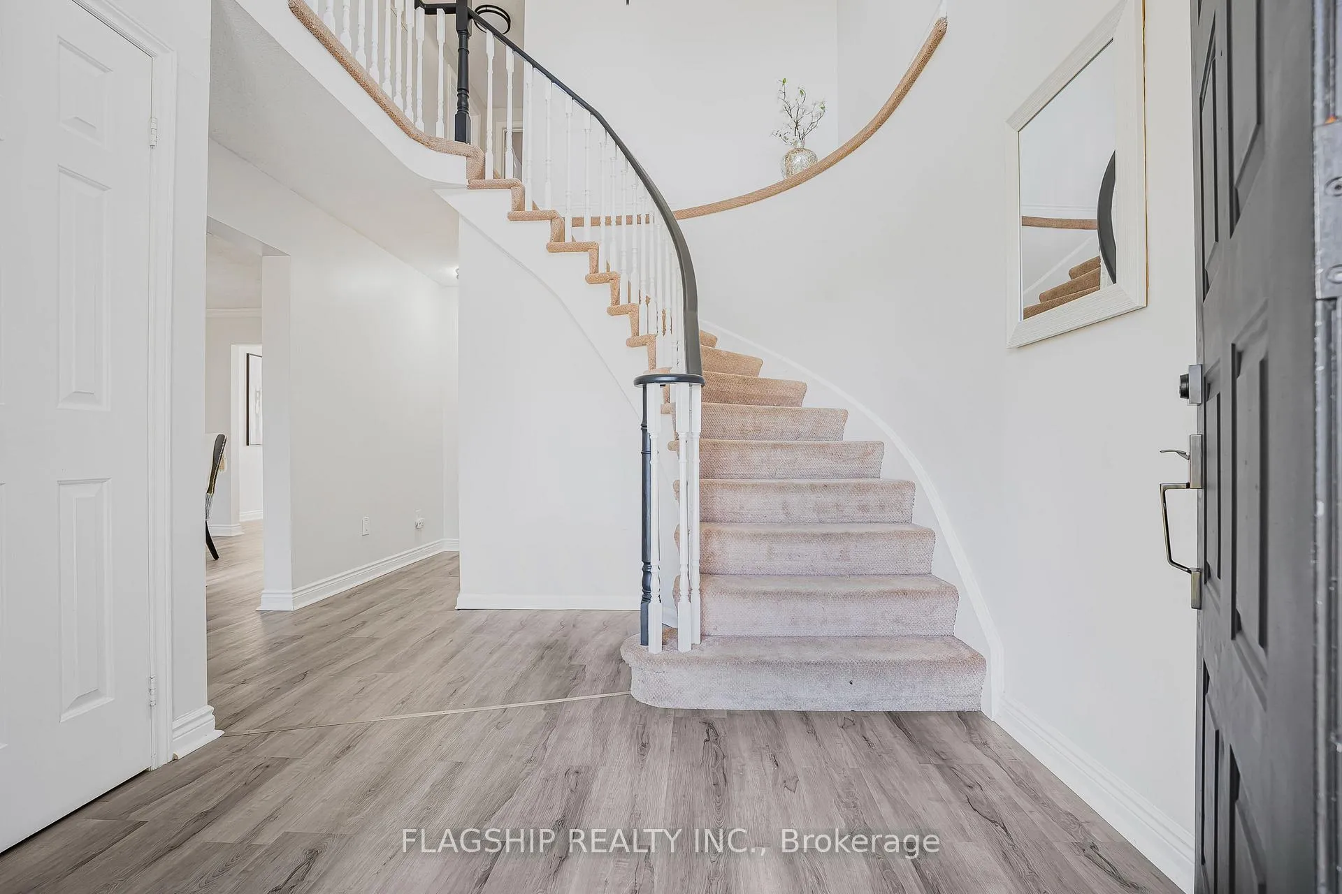 Photo 4 of 54 George Reynolds Drive, Clarington, Courtice — HOMEH