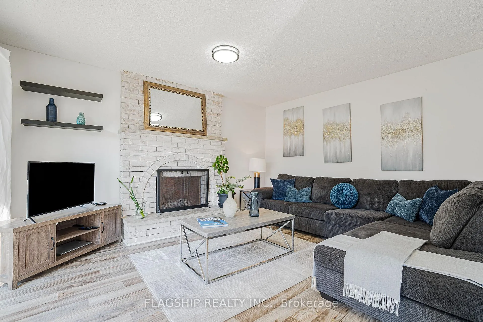 Photo 14 of 54 George Reynolds Drive, Clarington, Courtice — HOMEH