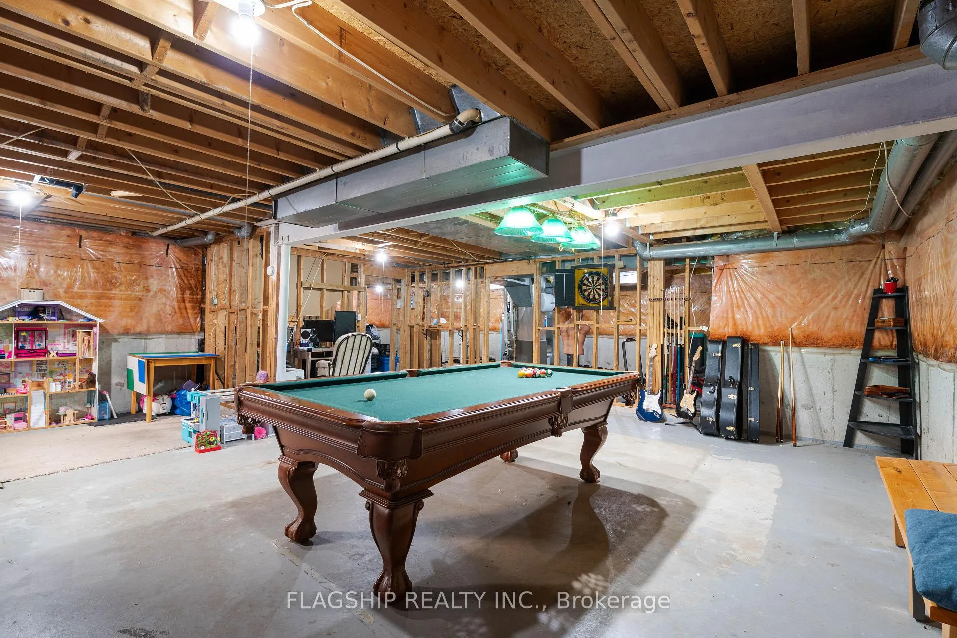 Photo 30 of 54 George Reynolds Drive, Clarington, Courtice — HOMEH