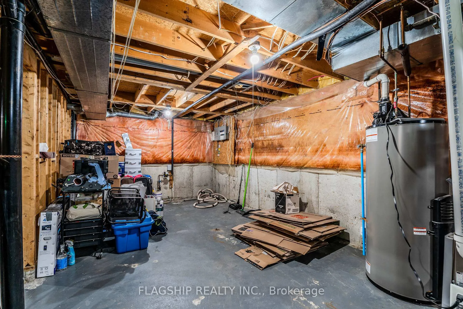 Photo 32 of 54 George Reynolds Drive, Clarington, Courtice — HOMEH