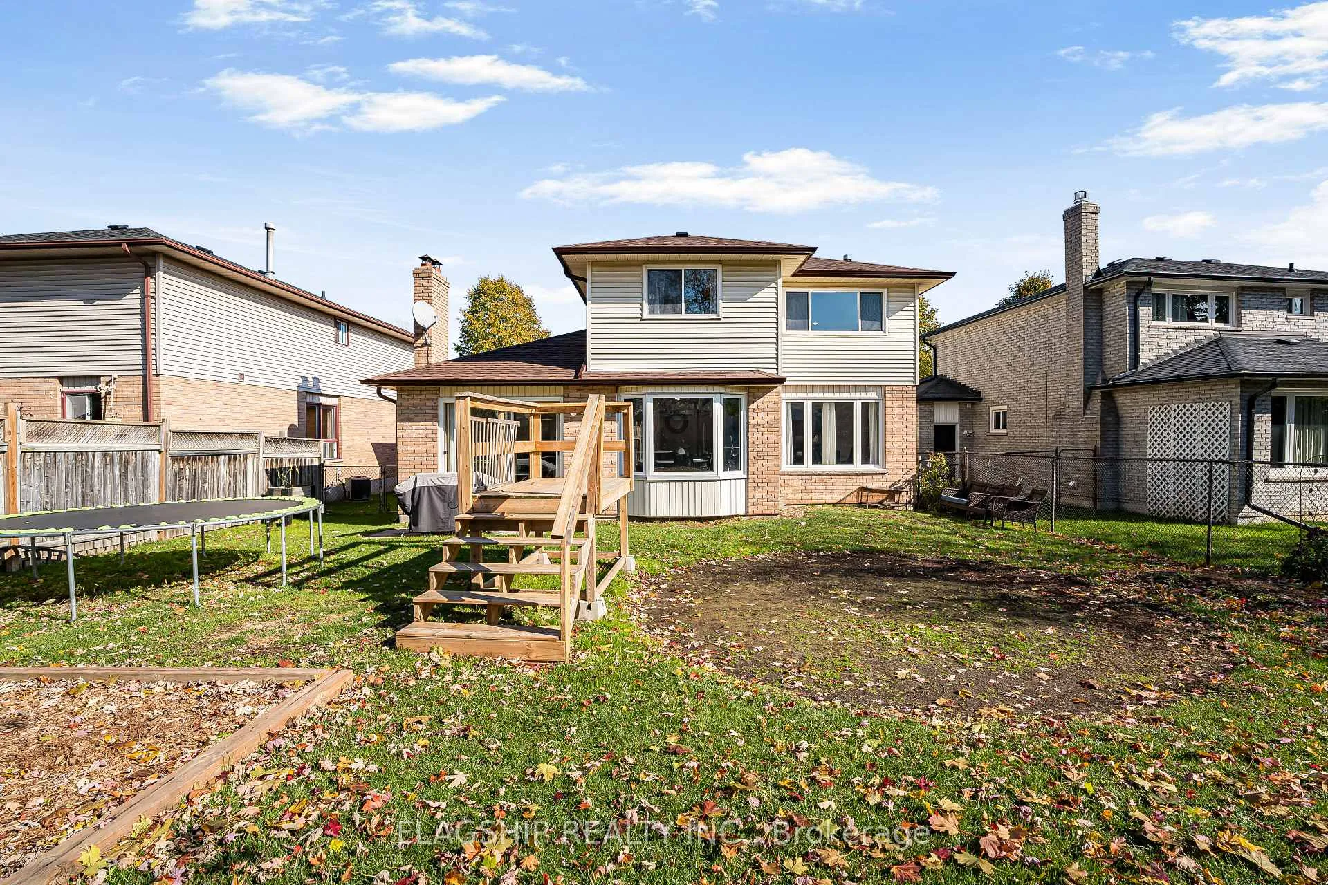 Photo 35 of 54 George Reynolds Drive, Clarington, Courtice — HOMEH