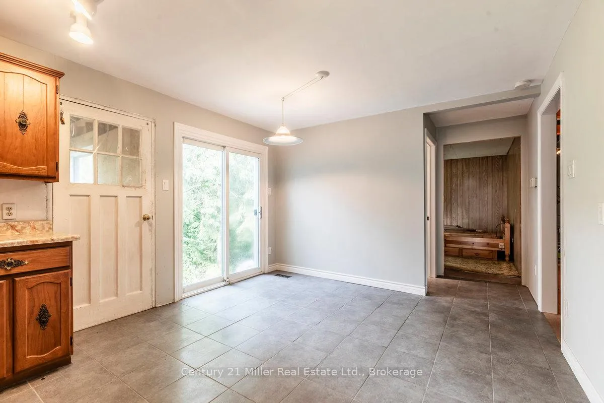 Photo 13 of 15836 Airport Road, Caledon, Caledon East — HOMEH