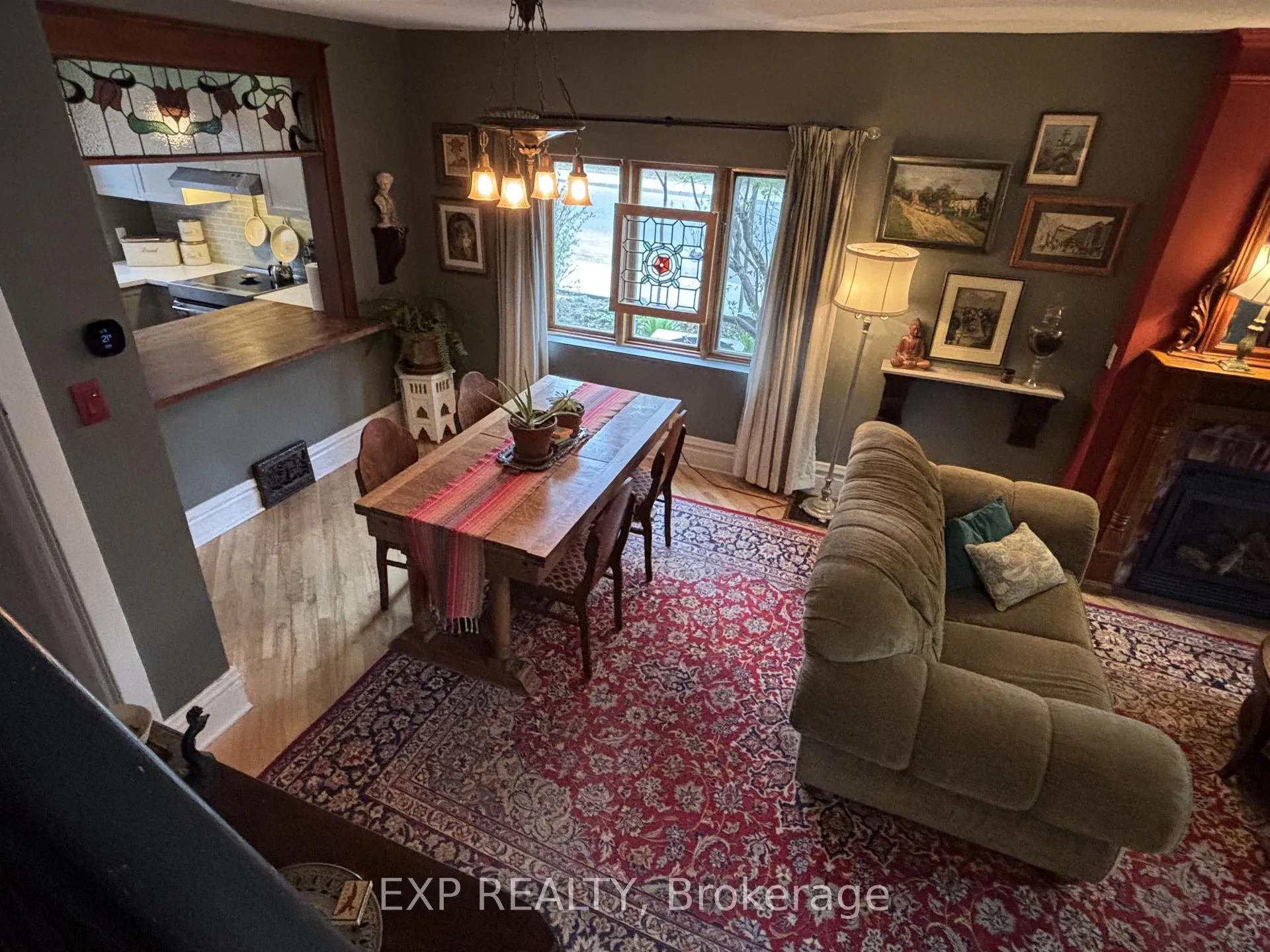 Photo 8 of 145 Blackburn Avenue, Ottawa, Sandy Hill — HOMEH