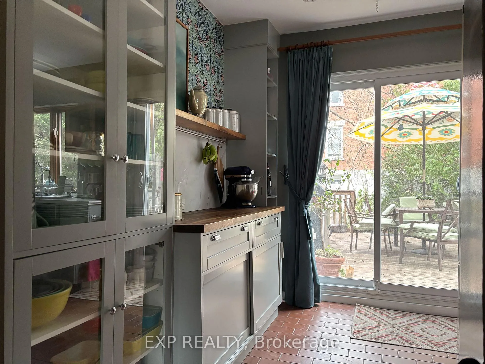 Photo 12 of 145 Blackburn Avenue, Ottawa, Sandy Hill — HOMEH