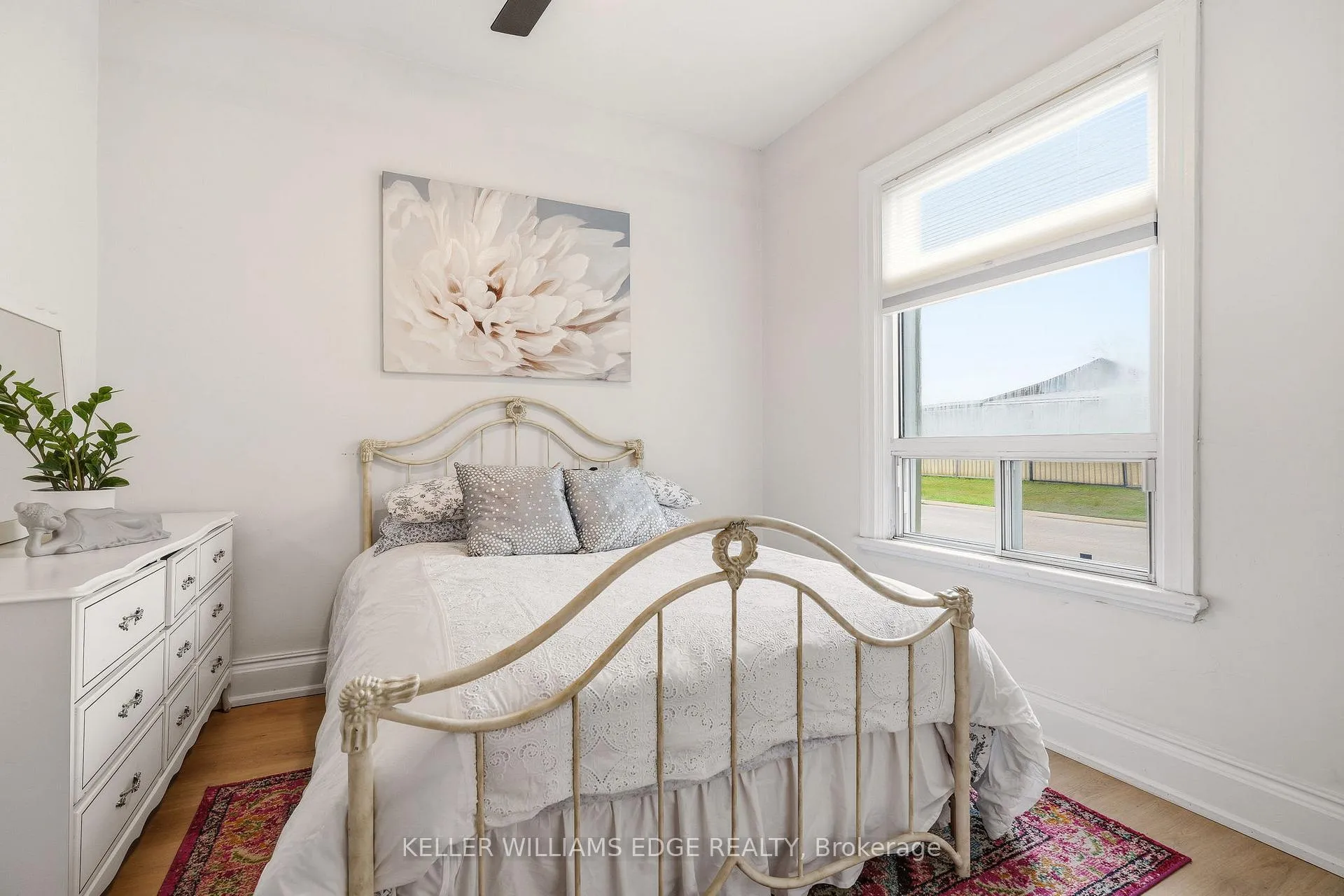 Photo 14 of 14 Holme Street, Brantford — HOMEH