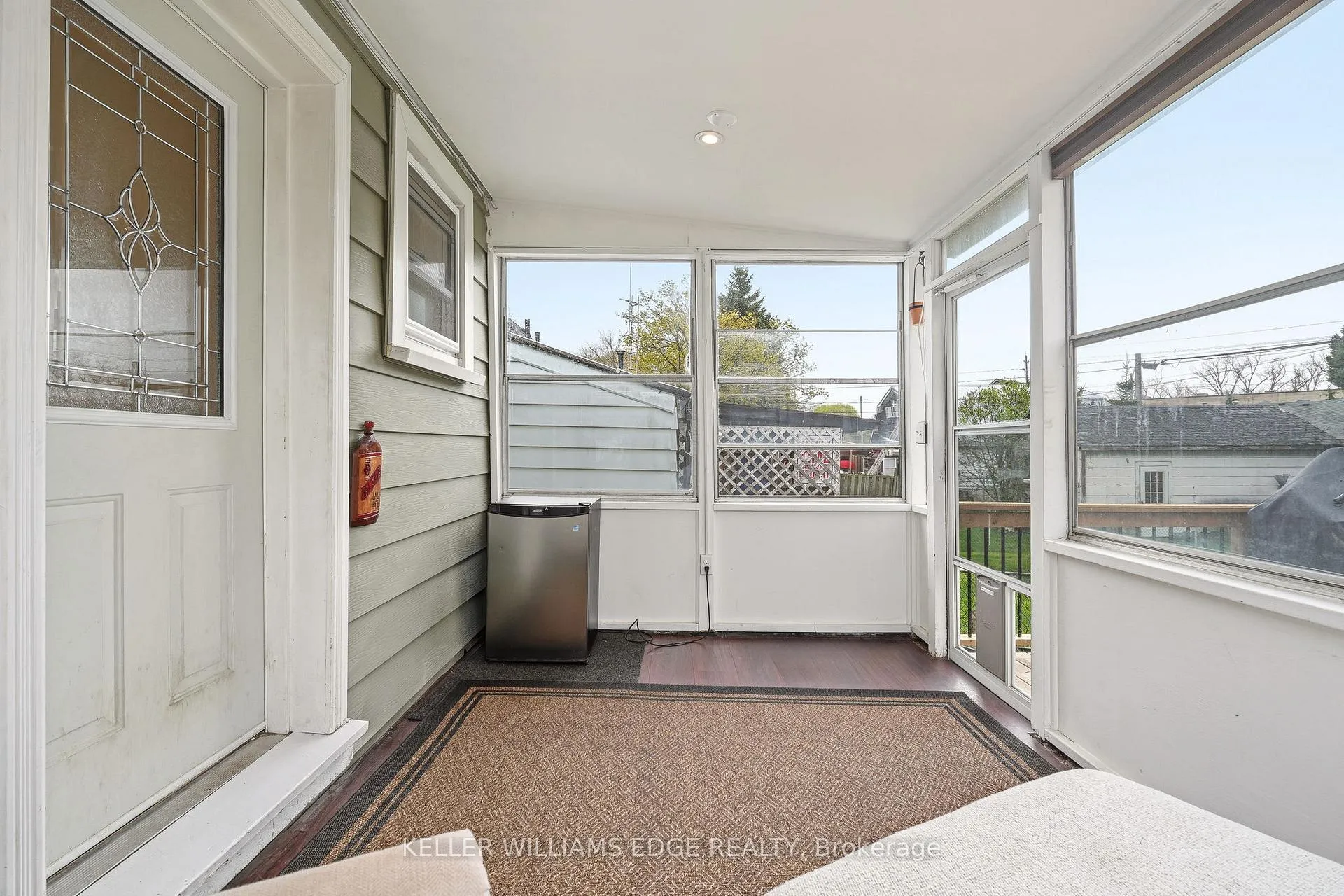 Photo 19 of 14 Holme Street, Brantford — HOMEH