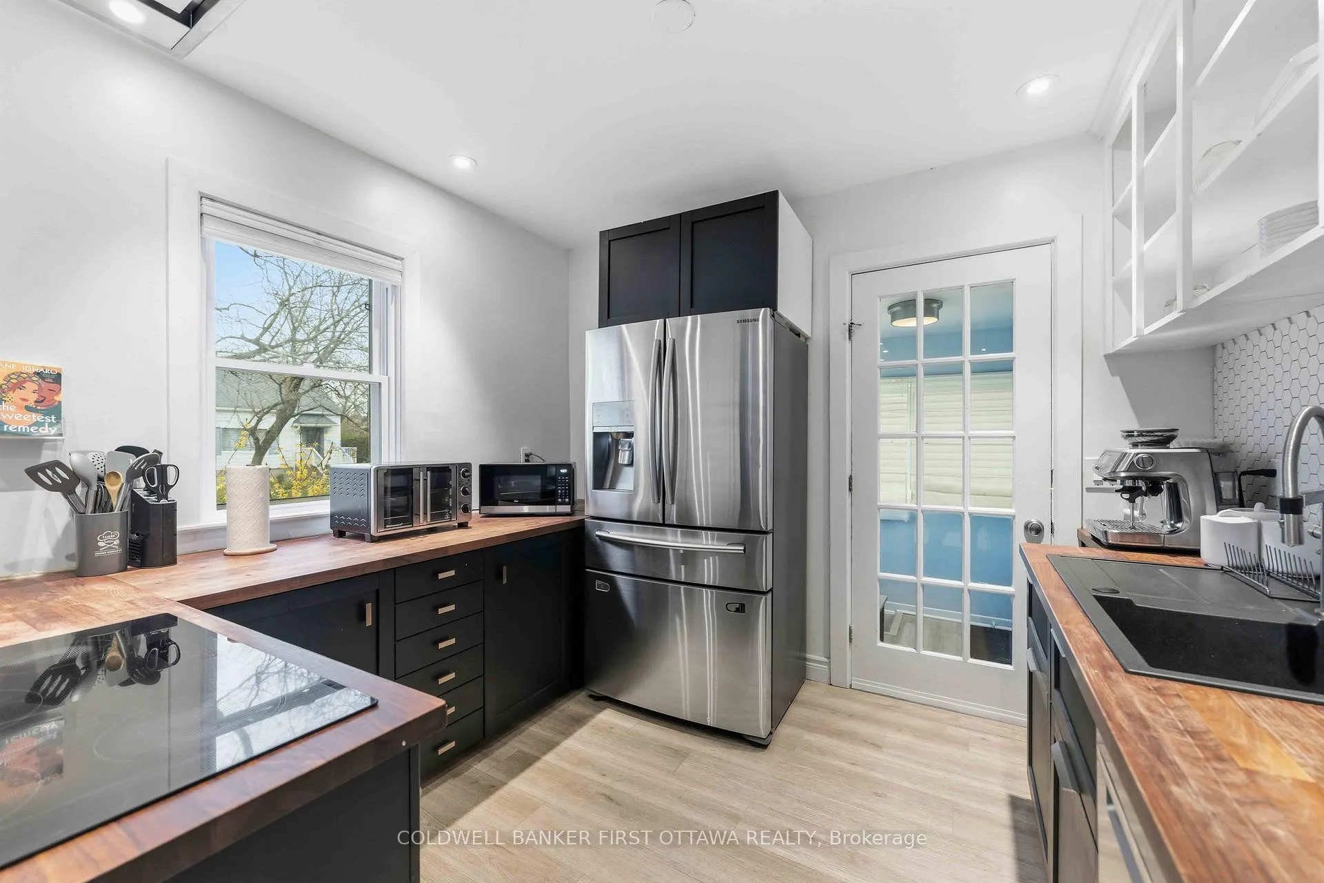 Photo 10 of 260 Keyworth Avenue, Ottawa, Ottawa West/Tunneys Pasture — HOMEH