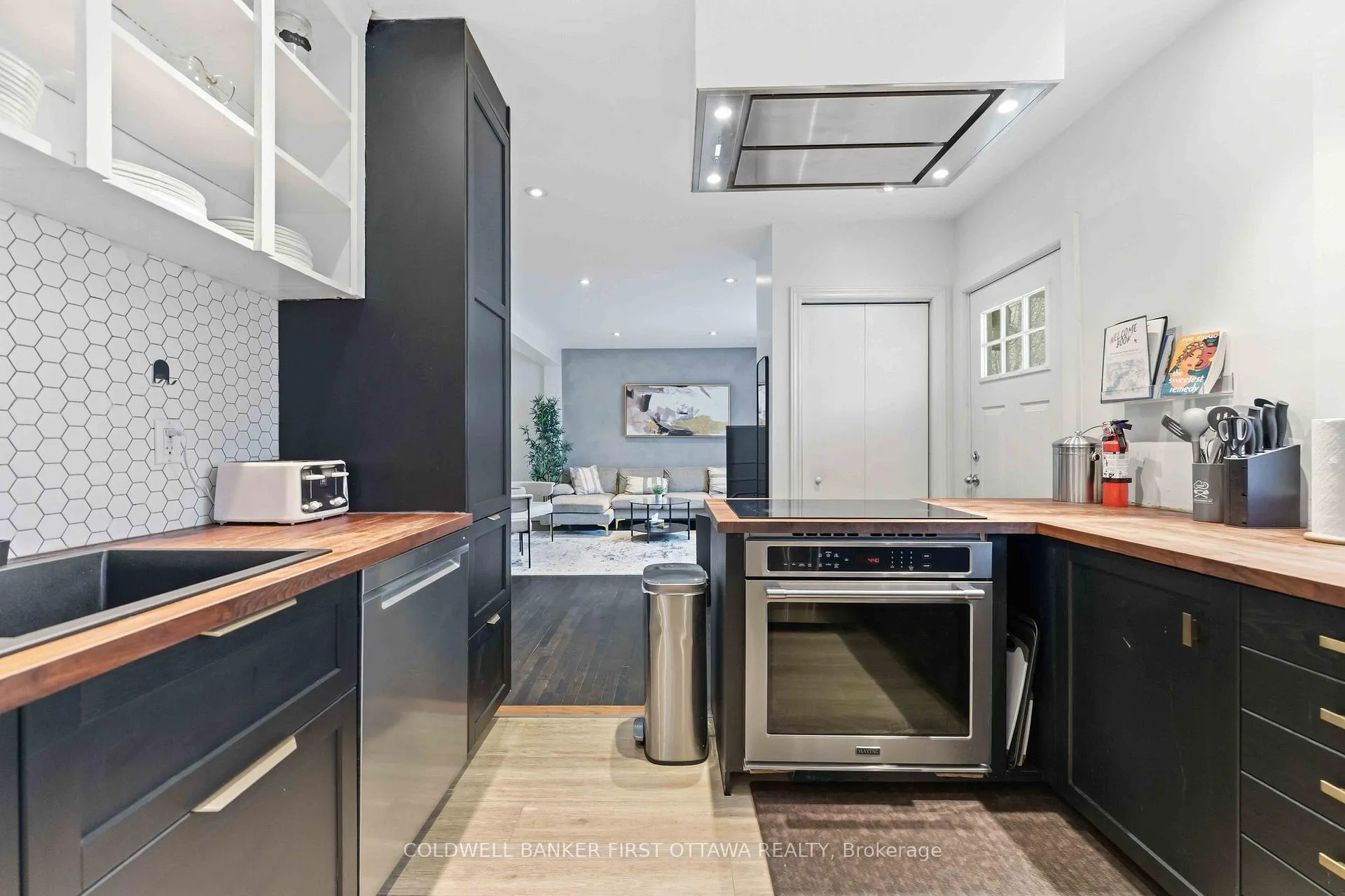 Photo 12 of 260 Keyworth Avenue, Ottawa, Ottawa West/Tunneys Pasture — HOMEH
