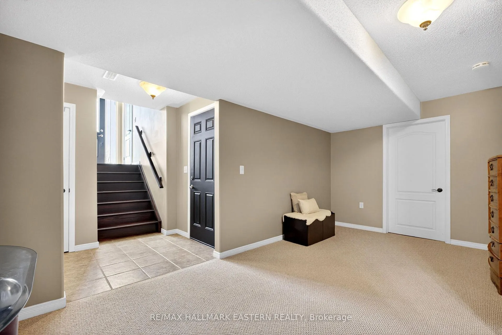 Photo 27 of 582 Clancy Crescent, Peterborough, Otonabee Ward 1 — HOMEH